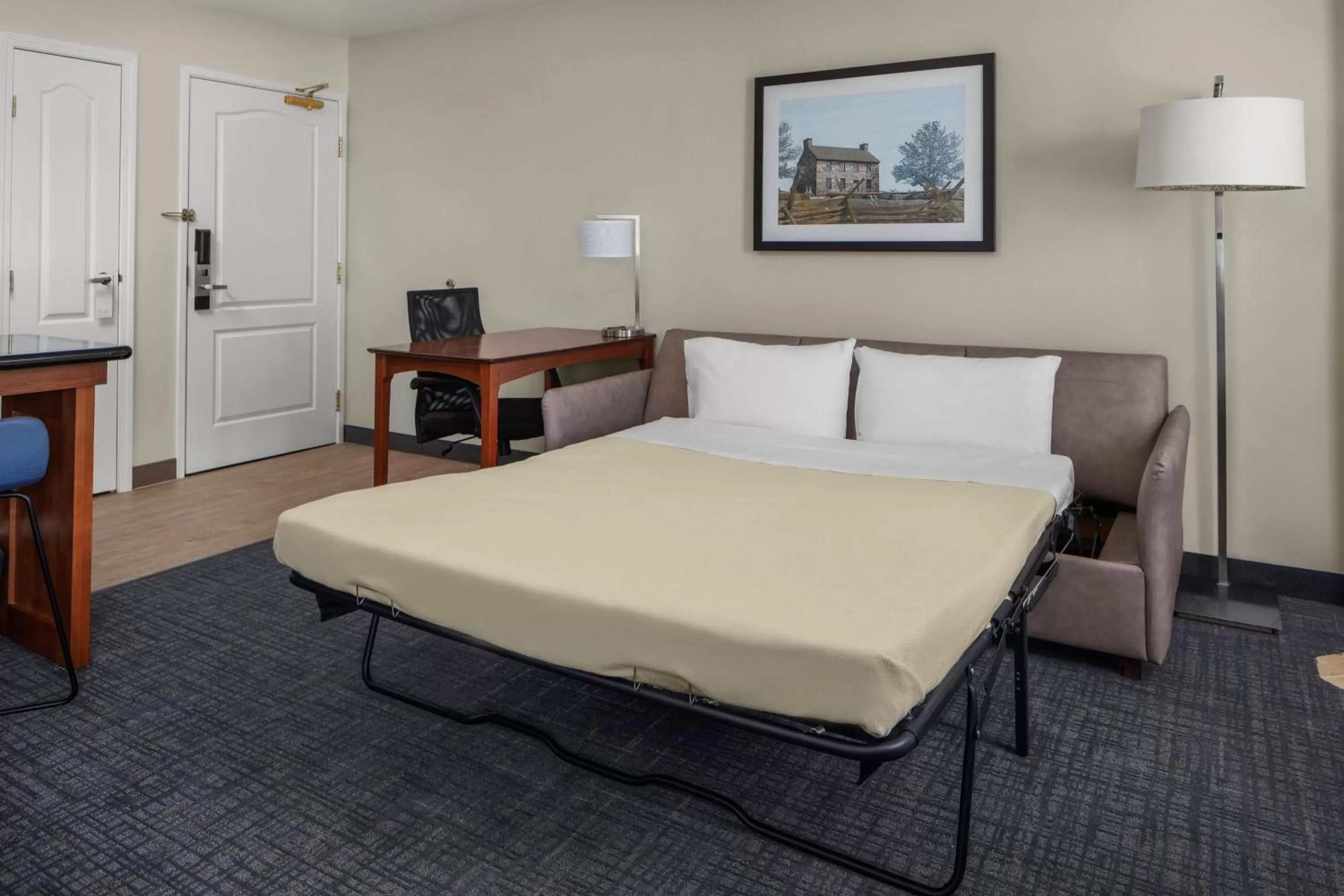 Photo of the whole room, Bed in Residence Inn by Marriott Manassas Battlefield Park