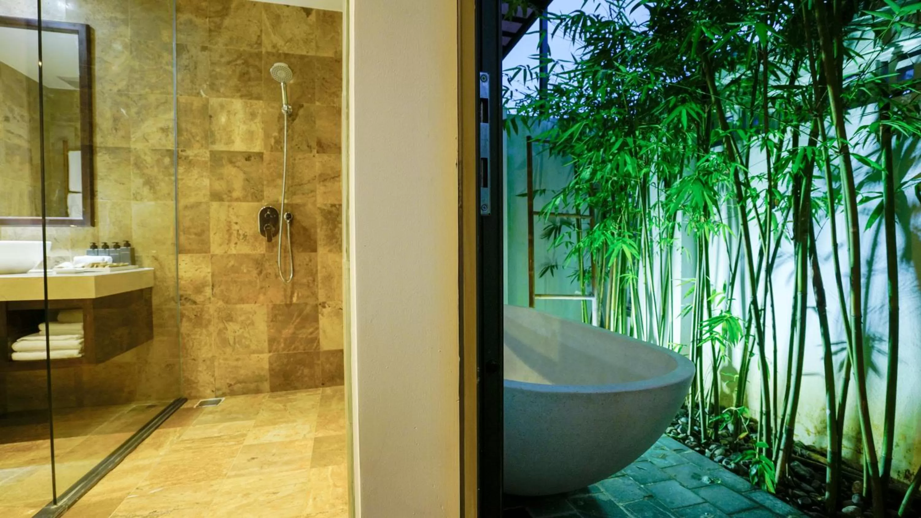 Shower in SENVILA Boutique Resort & Spa