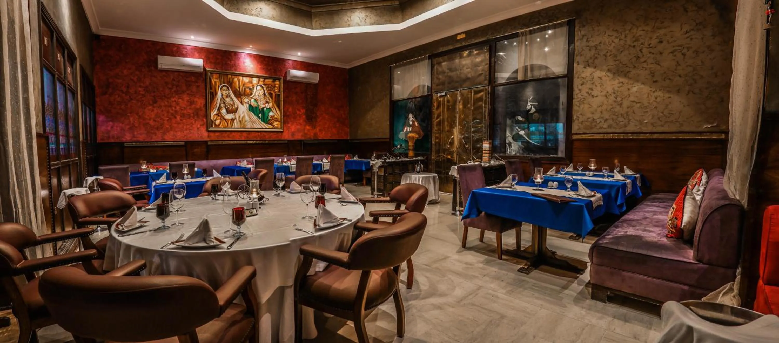 Restaurant/places to eat in Golden Carthage Residences