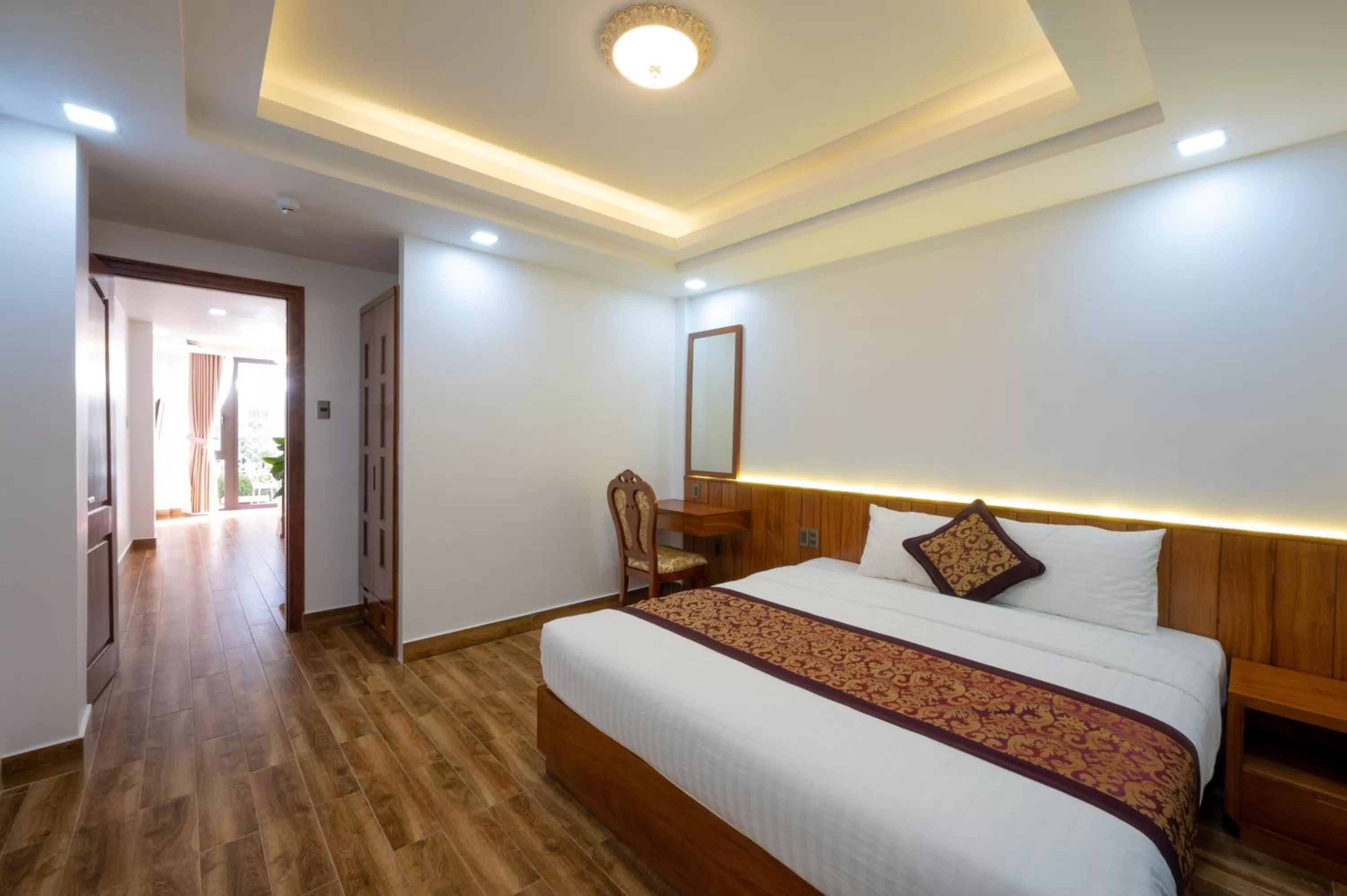 Bedroom, Bed in La Fleur Premium Central Apartment Hotel