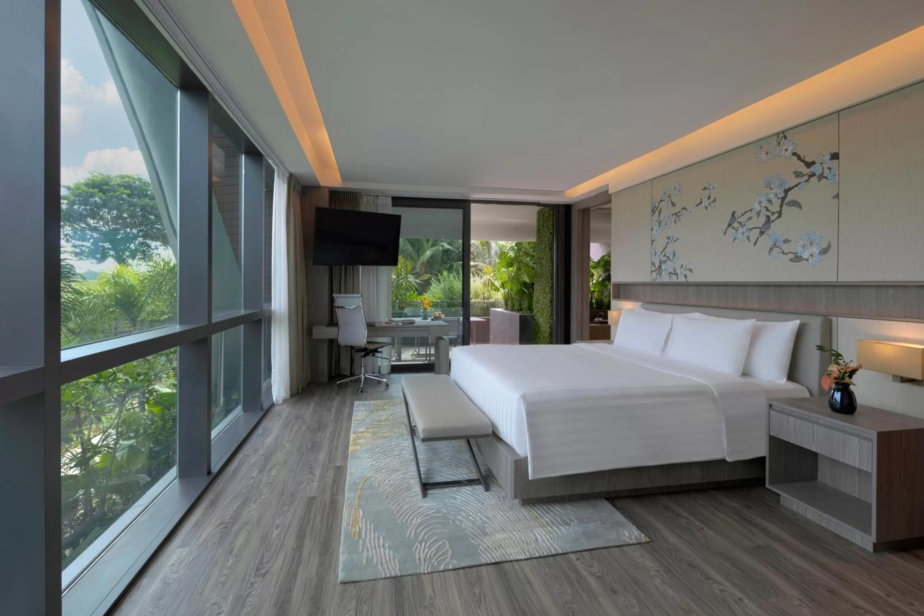 Bedroom, Bed in Dusit Thani Laguna Singapore