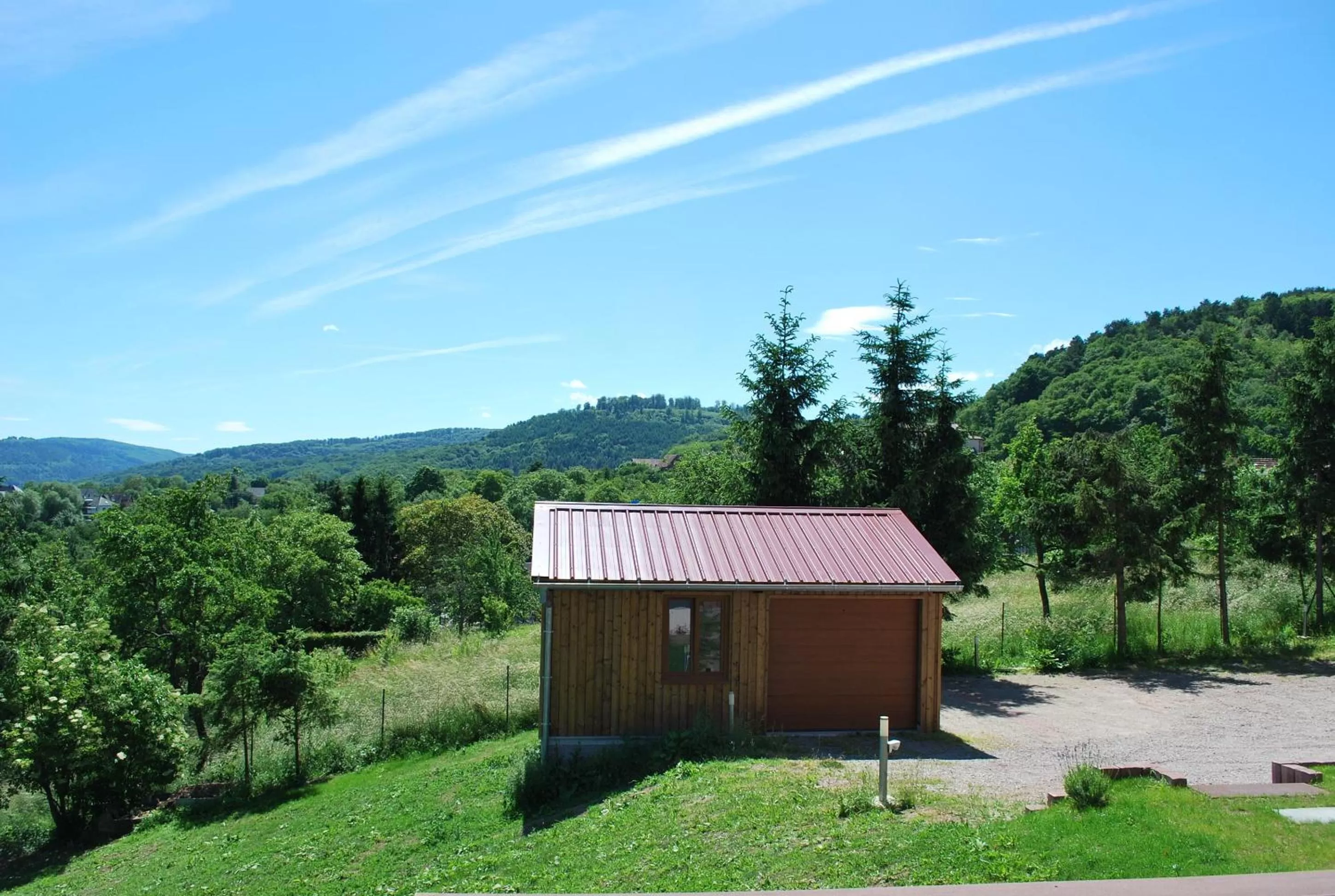 Mountain view, Property Building in Chambres d'hôtes Les vignes