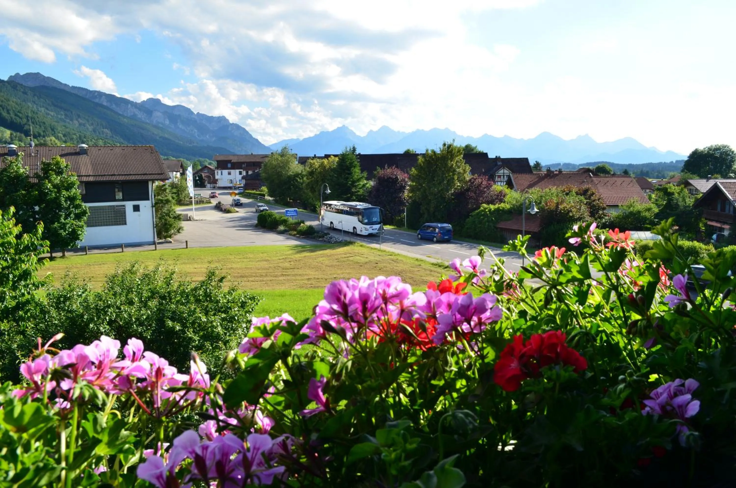 Summer in Alpchalet Schwanstein