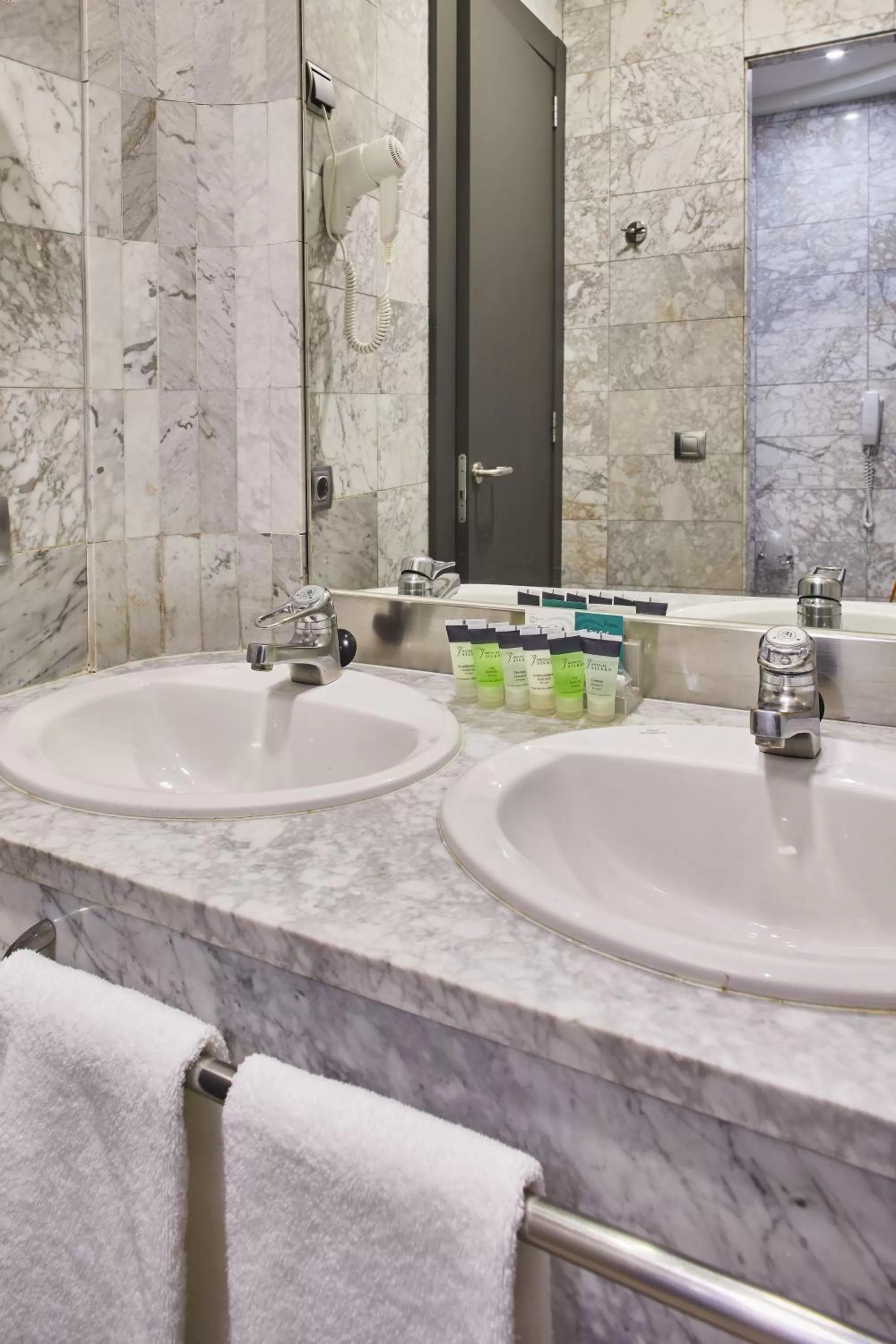 Bathroom in Silken Al-Andalus Palace