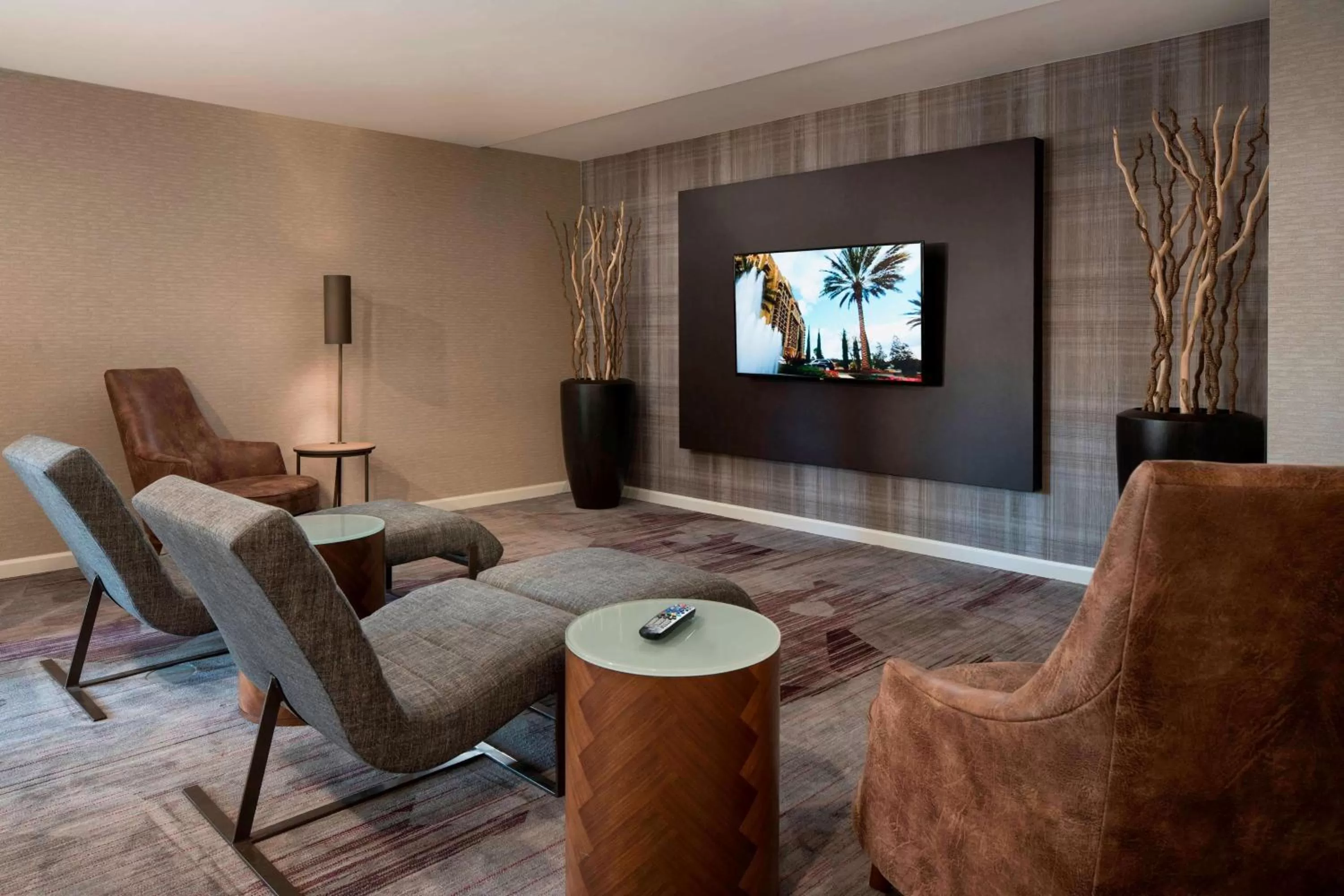 TV and multimedia in Sonesta Select Los Angeles Torrance South Bay