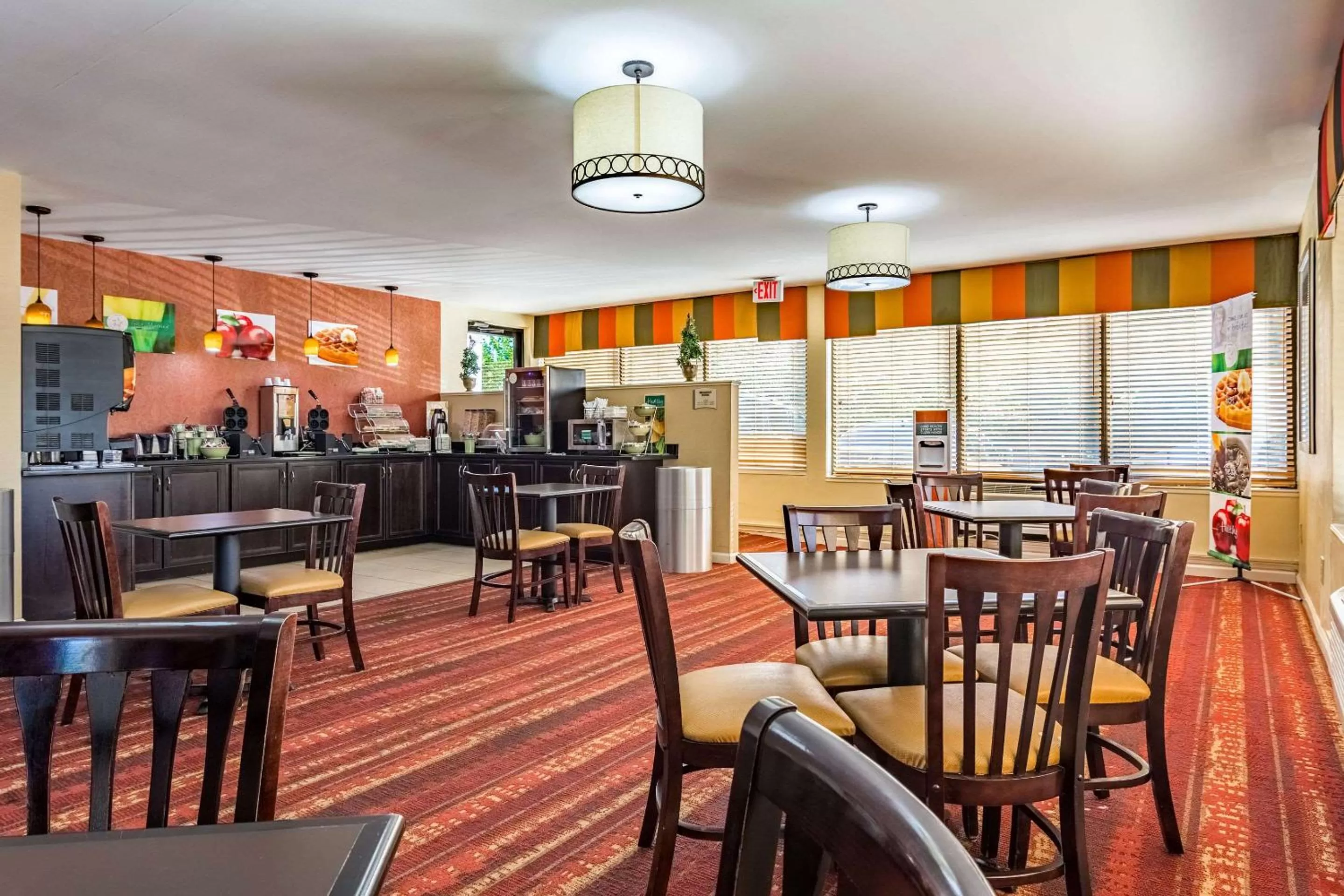 Restaurant/places to eat in Quality Inn Columbus near Fort Benning