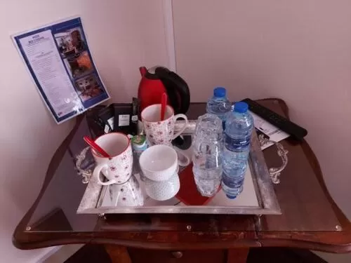 Coffee/tea facilities in B & B Les Secrets des Loges