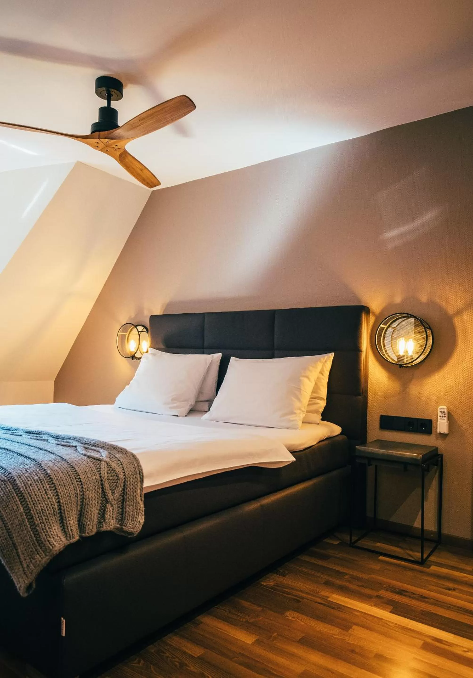 Bed in Boutique-Hotel Bayerischer Hof