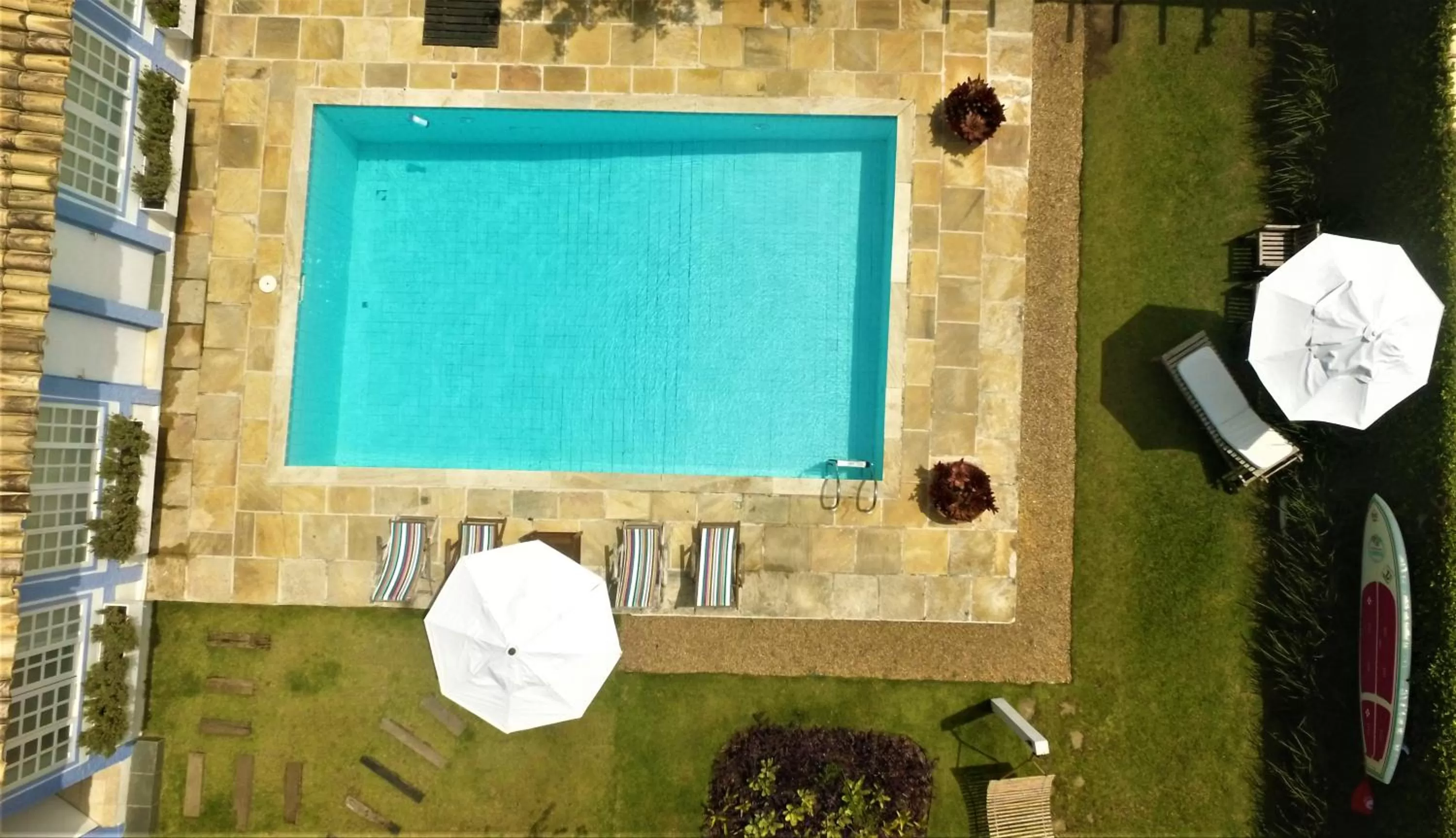 Pool View in Pousada Manaaki