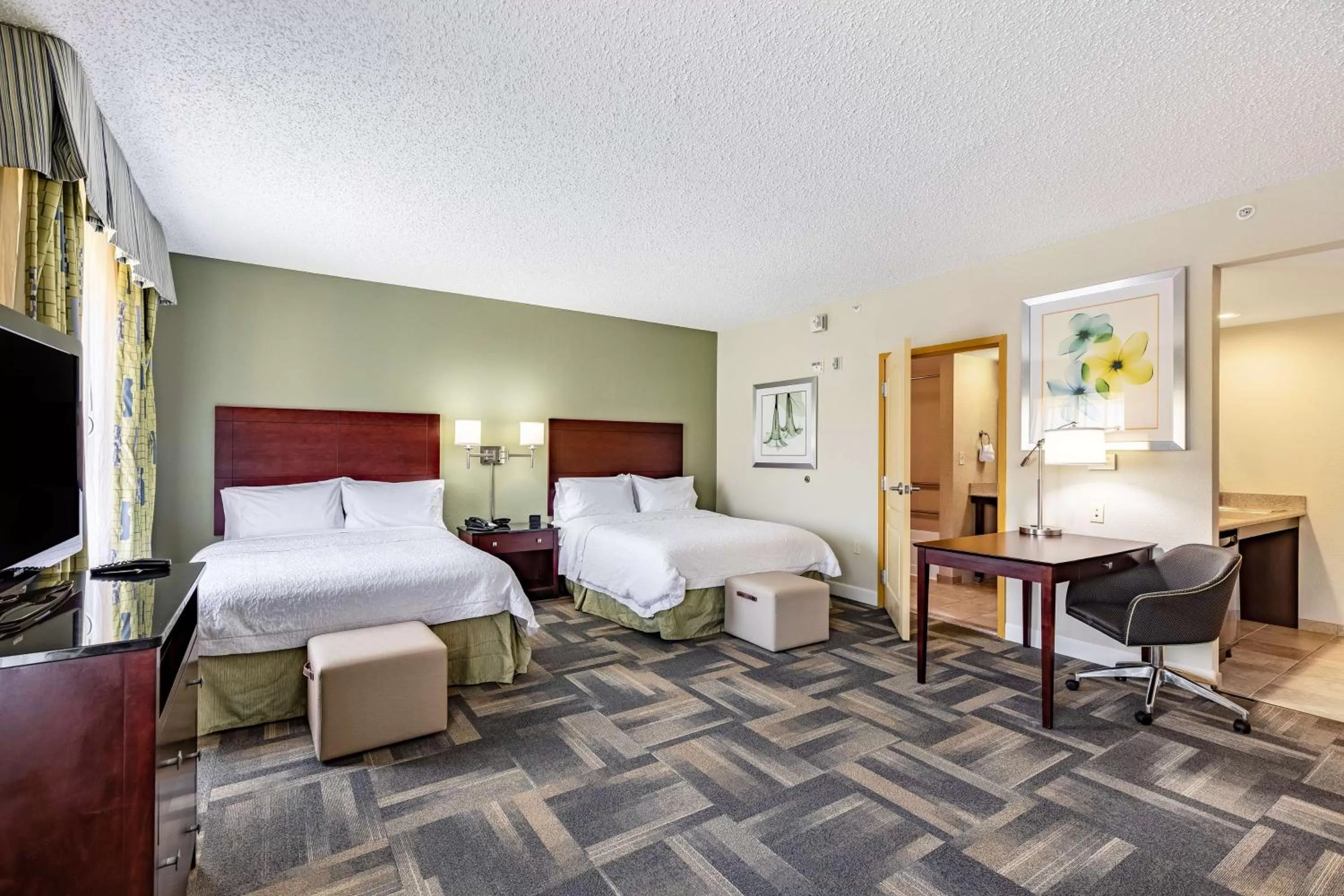 Queen Room with Two Queen Beds - Disability/Hearing Access with Tub - Non-Smoking in Hampton Inn & Suites Orlando-South Lake Buena Vista