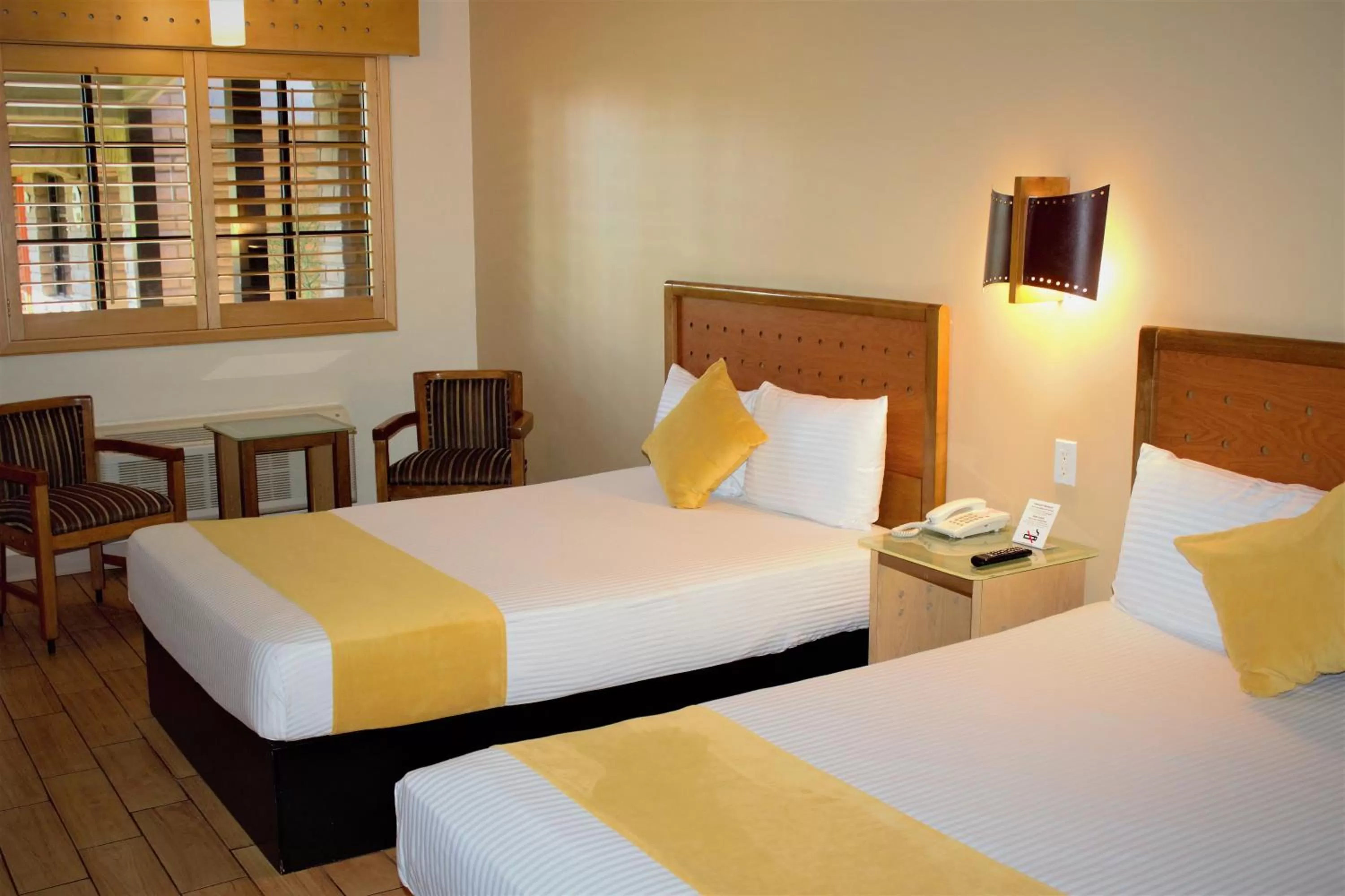 Photo of the whole room, Bed in Hotel Colonial Mexicali