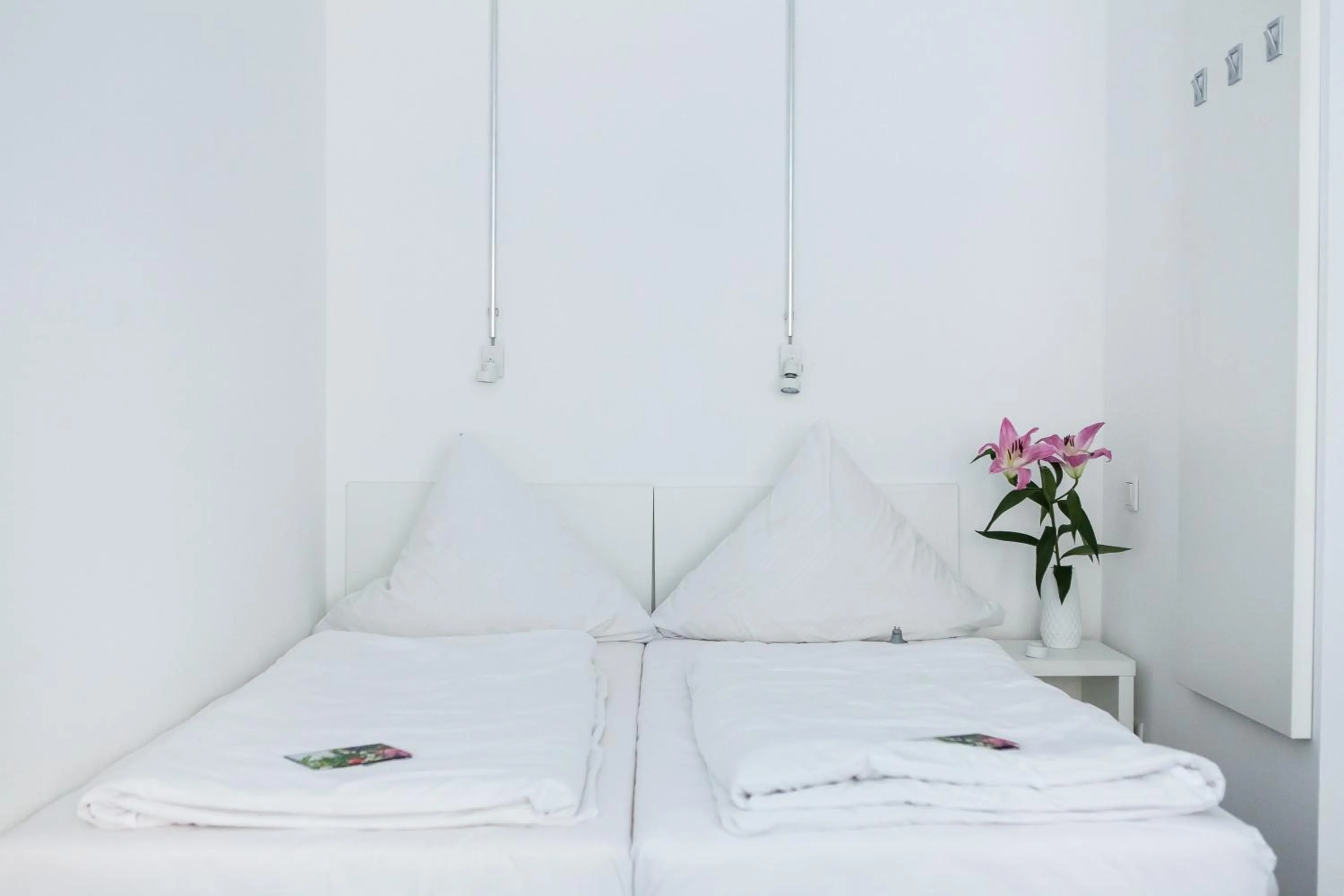 Bed in BNB near Brandenburg Gate - Rooms & Apartments