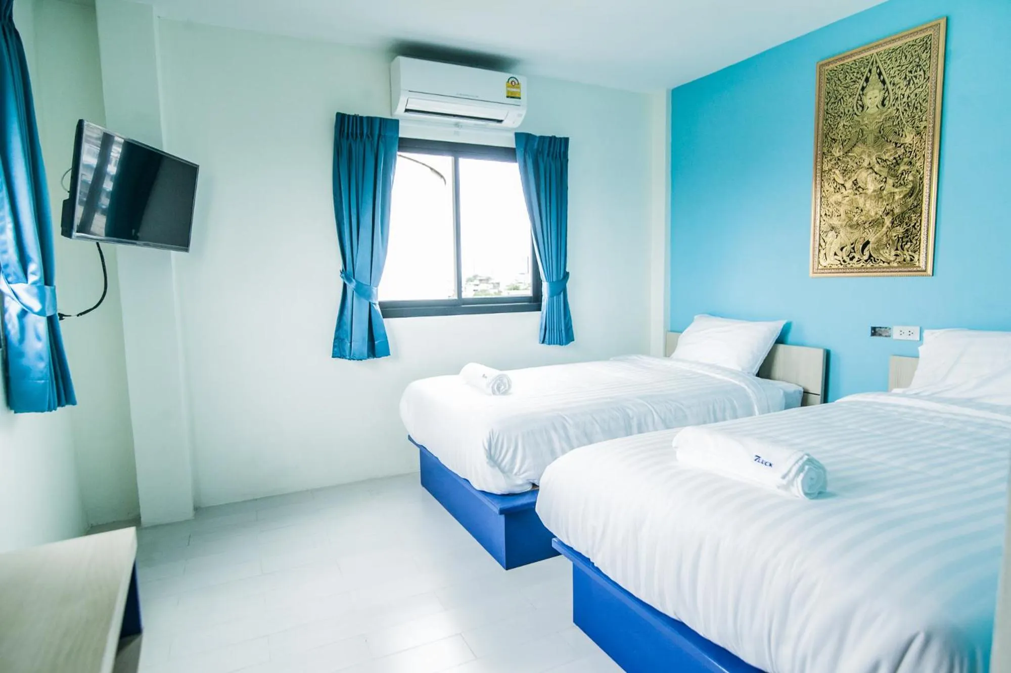 Bed in The Seven Luck