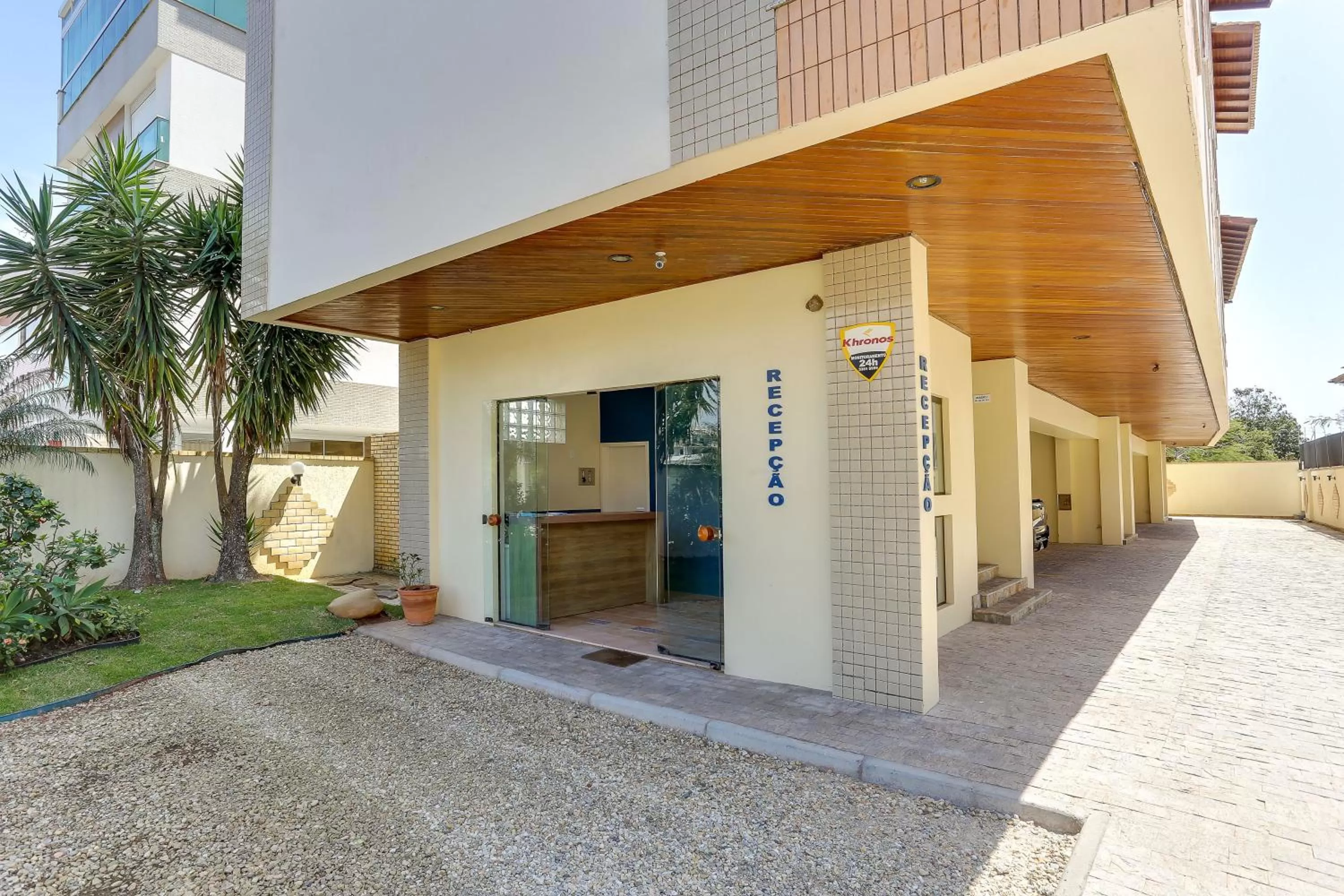 Facade/entrance in Pousada Atlantique