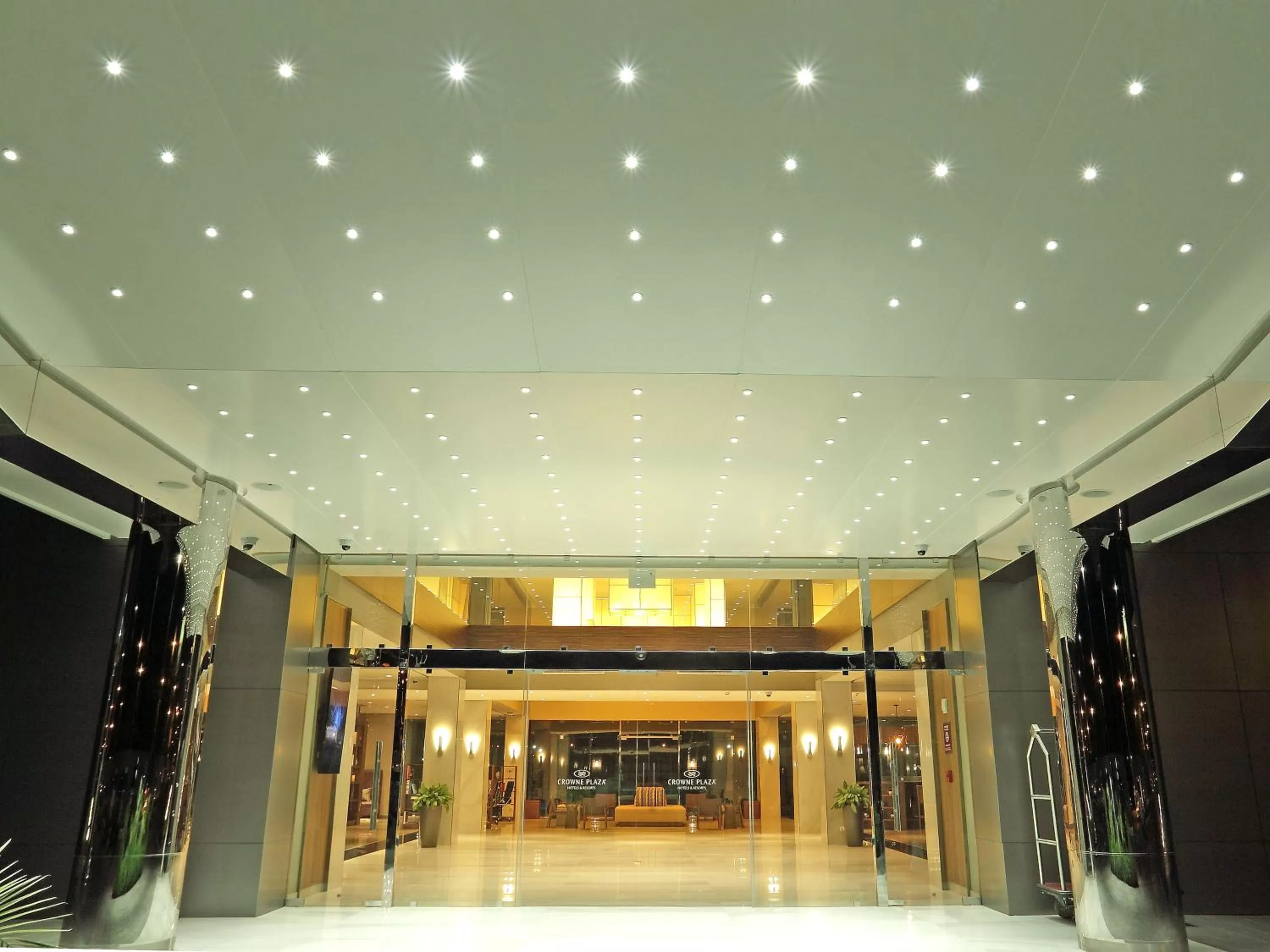 Property building in Crowne Plaza Airport by IHG