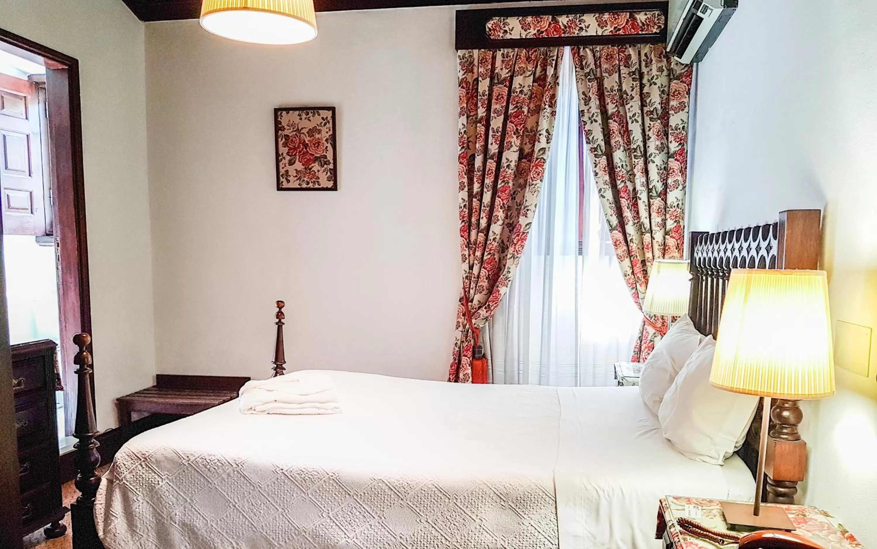 Bedroom, Bed in Hotel Residencial Alentejana