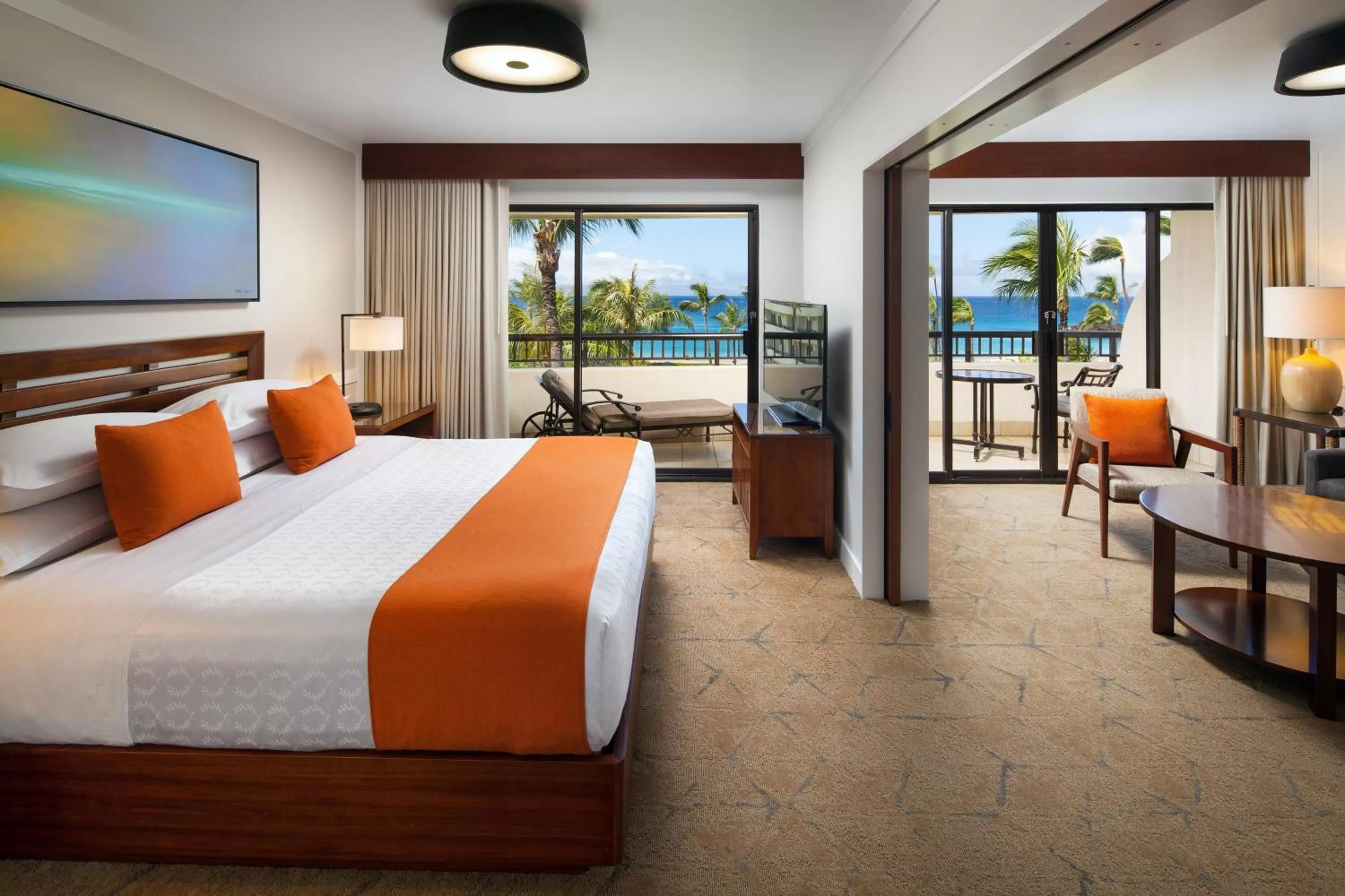 Photo of the whole room, Bed in Sheraton Maui Resort & Spa