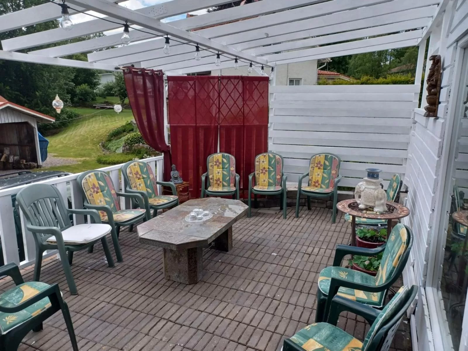 Balcony/Terrace, Restaurant/Places to Eat in Stop at The Cross