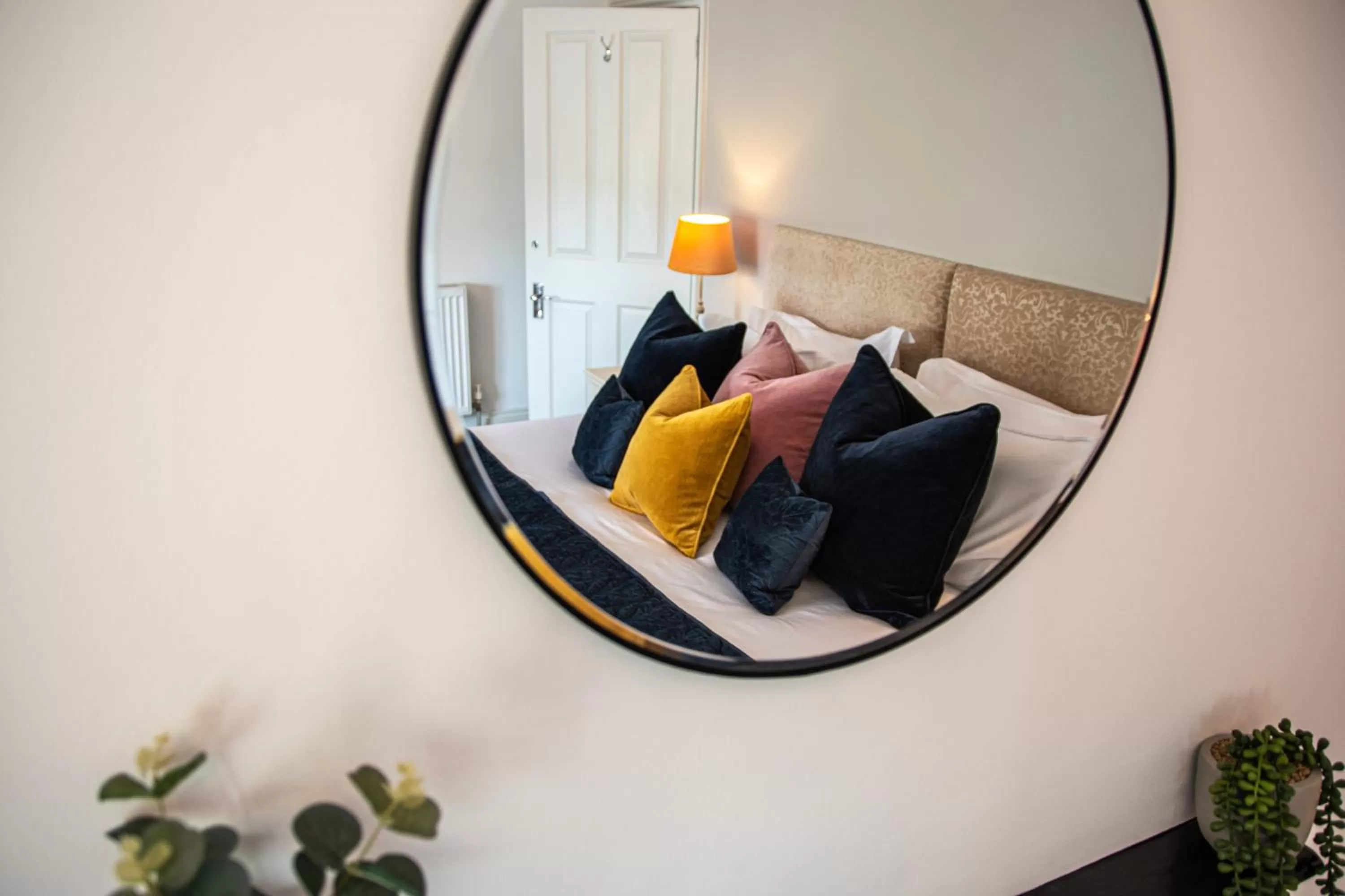 Bed in Apple Tree Bed and Breakfast