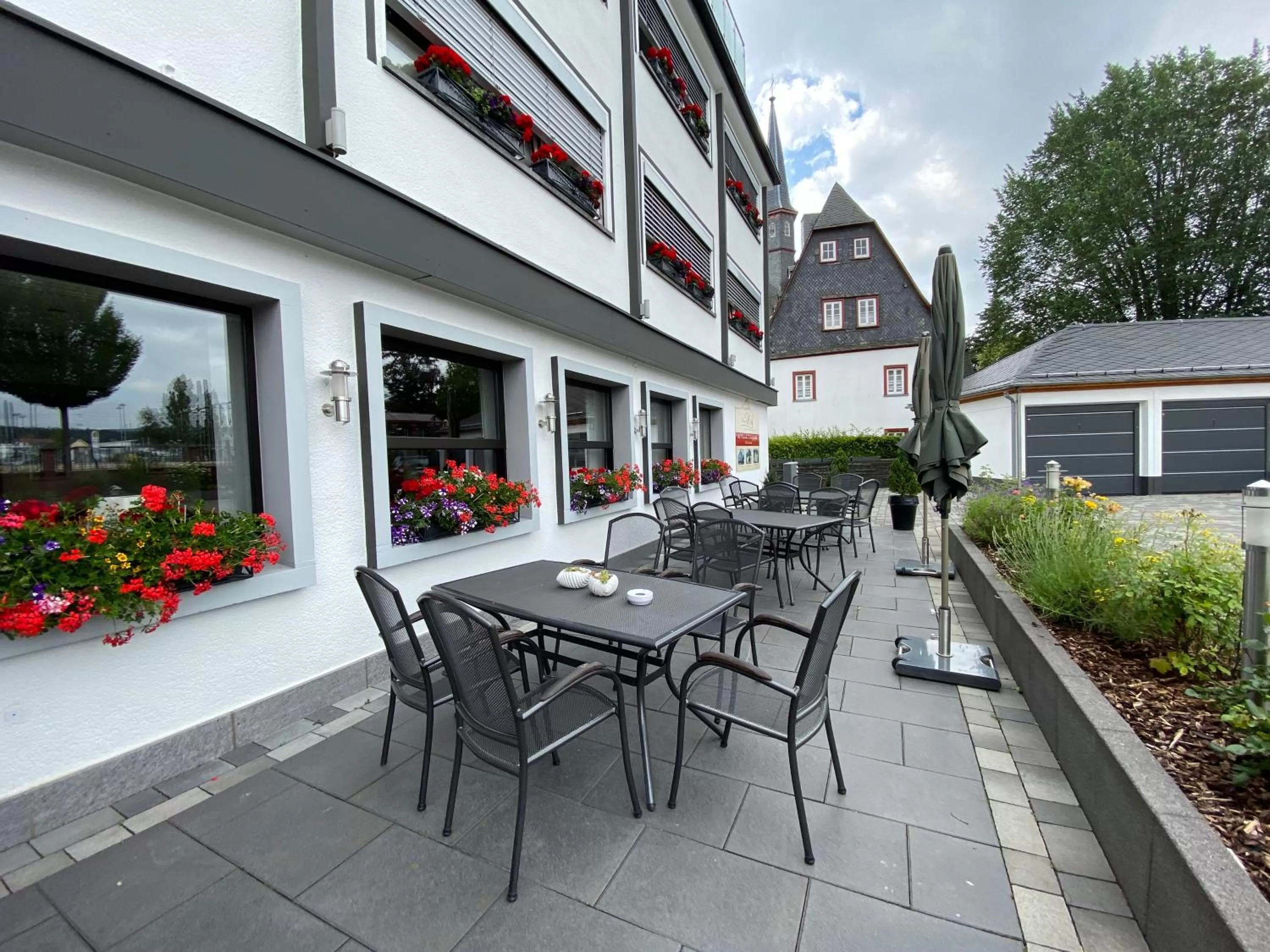 Balcony/Terrace in Hotel Hessischer Hof
