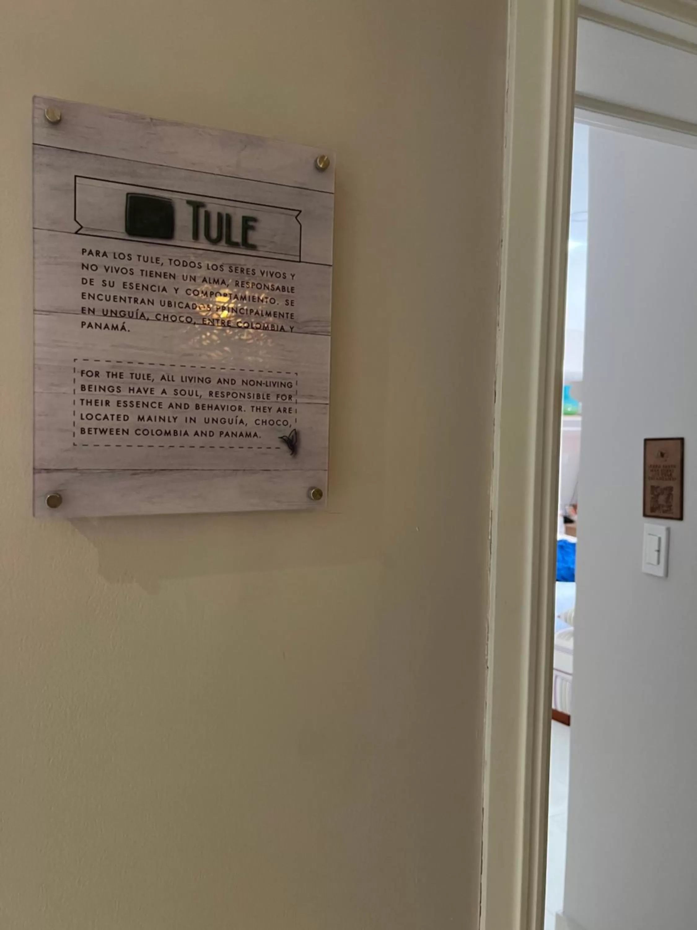 Logo/Certificate/Sign, TV/Entertainment Center in Hotel Boutique CASA CHUNUU Santa Marta