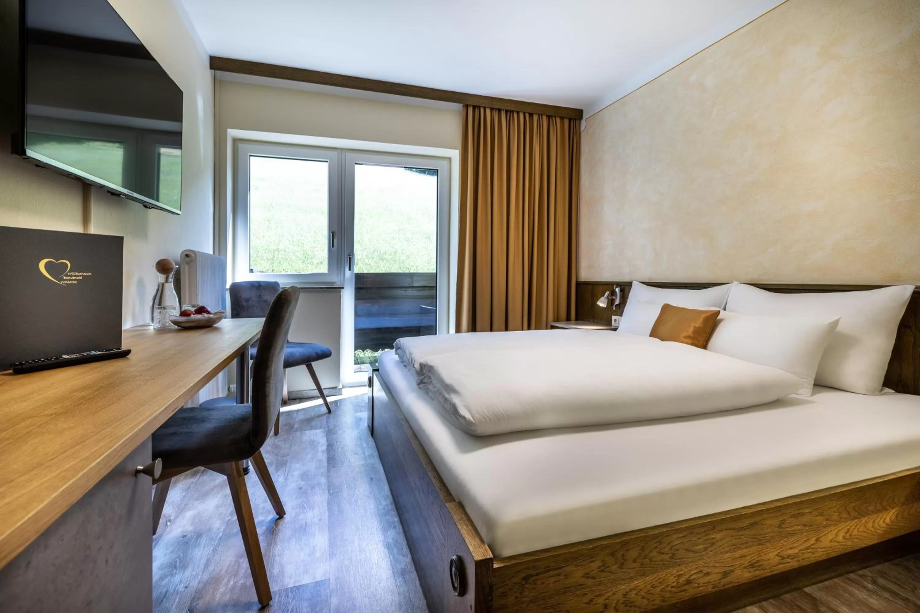 Bedroom, Bed in Der Burgblick-Adults Only