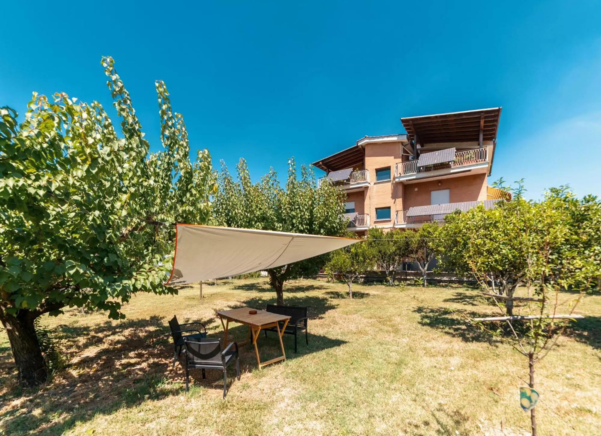 Property building in B&B Il Giardino di Gabri