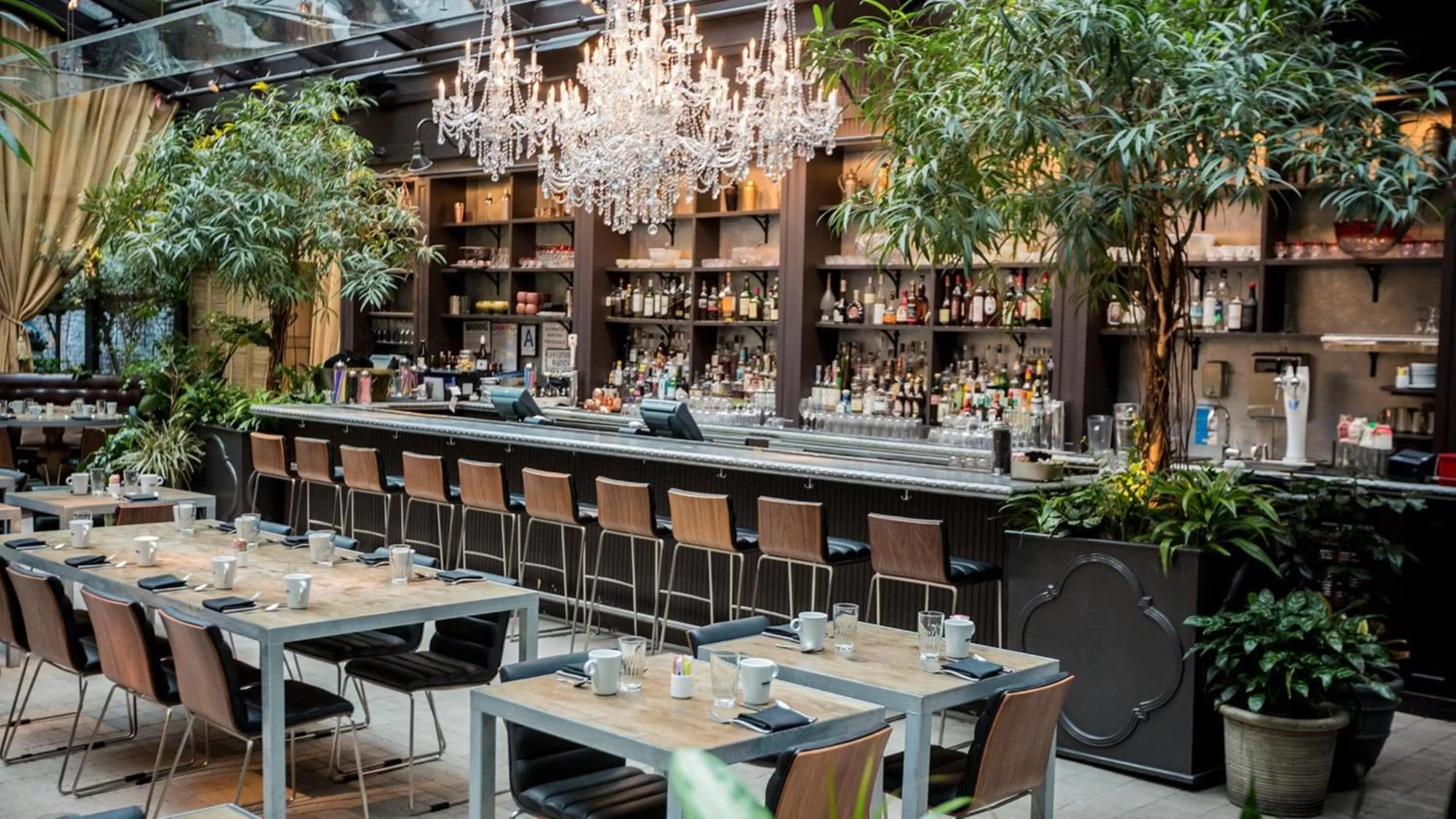 Restaurant/places to eat in NoMo SoHo