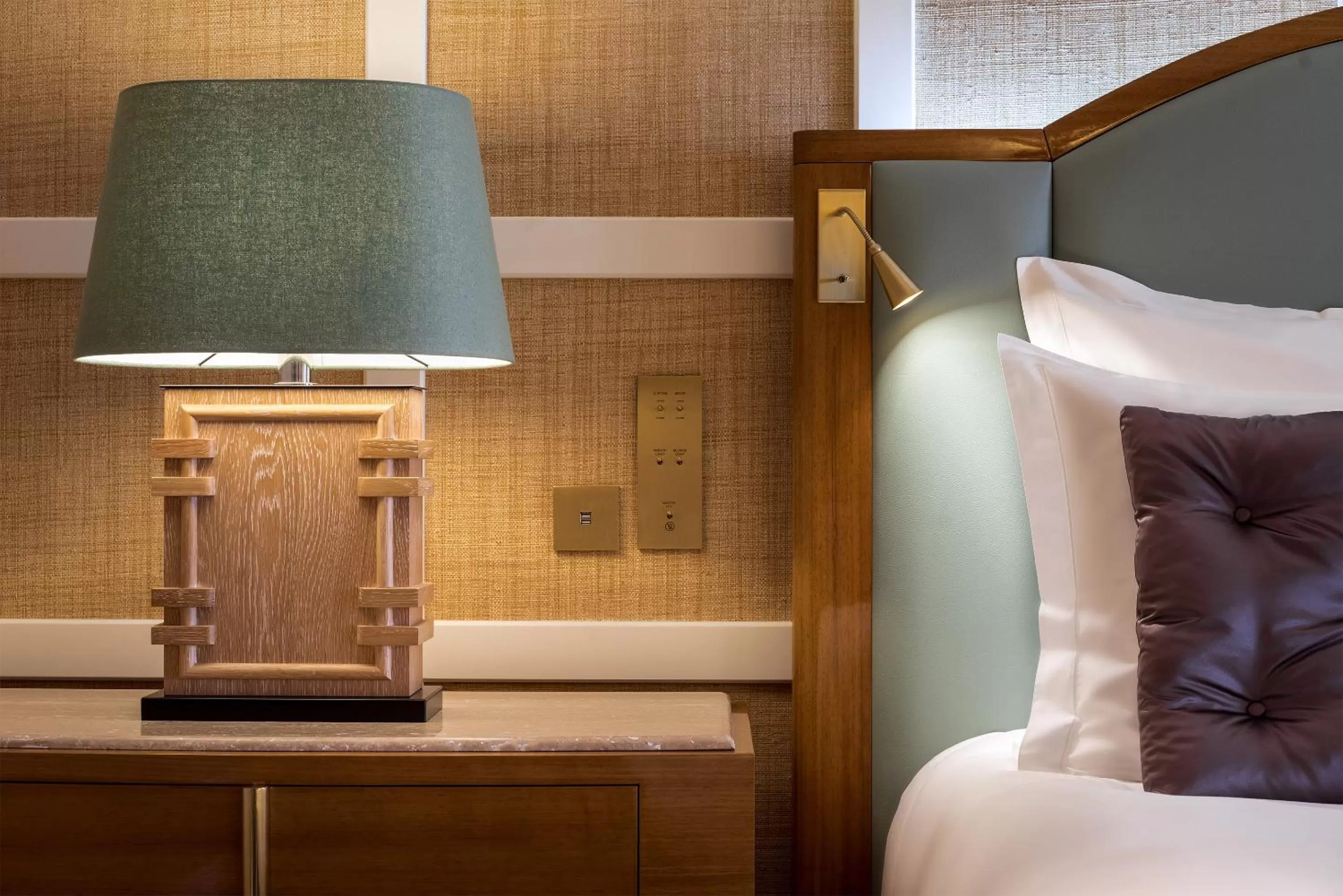 Bedroom, Bed in The One Monumental Palace