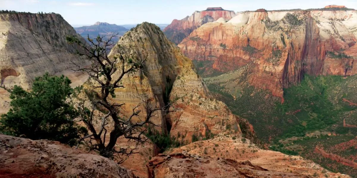 Nearby landmark in 2 Cranes Inn - Zion
