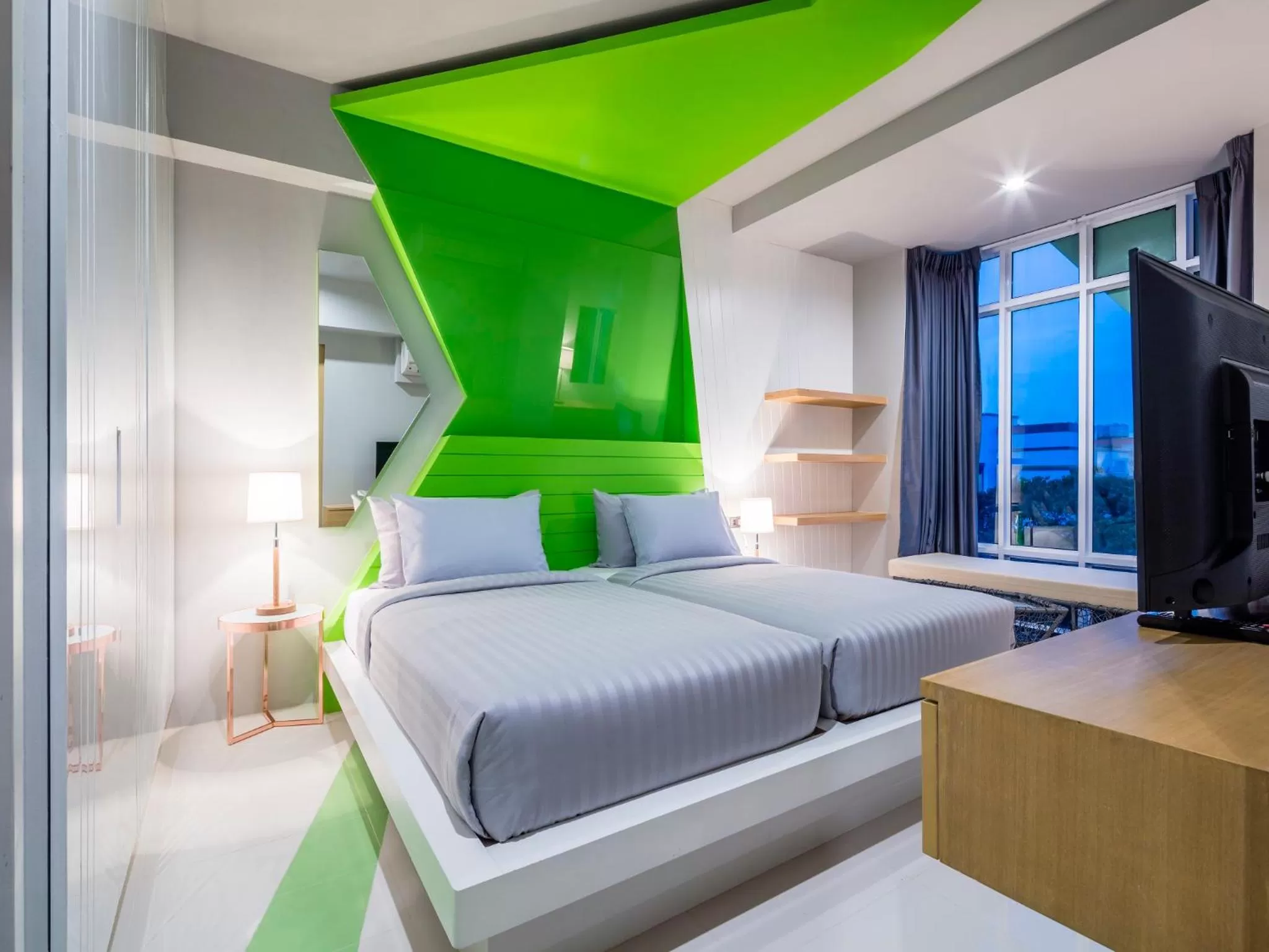 TV and multimedia in Atelier Suites