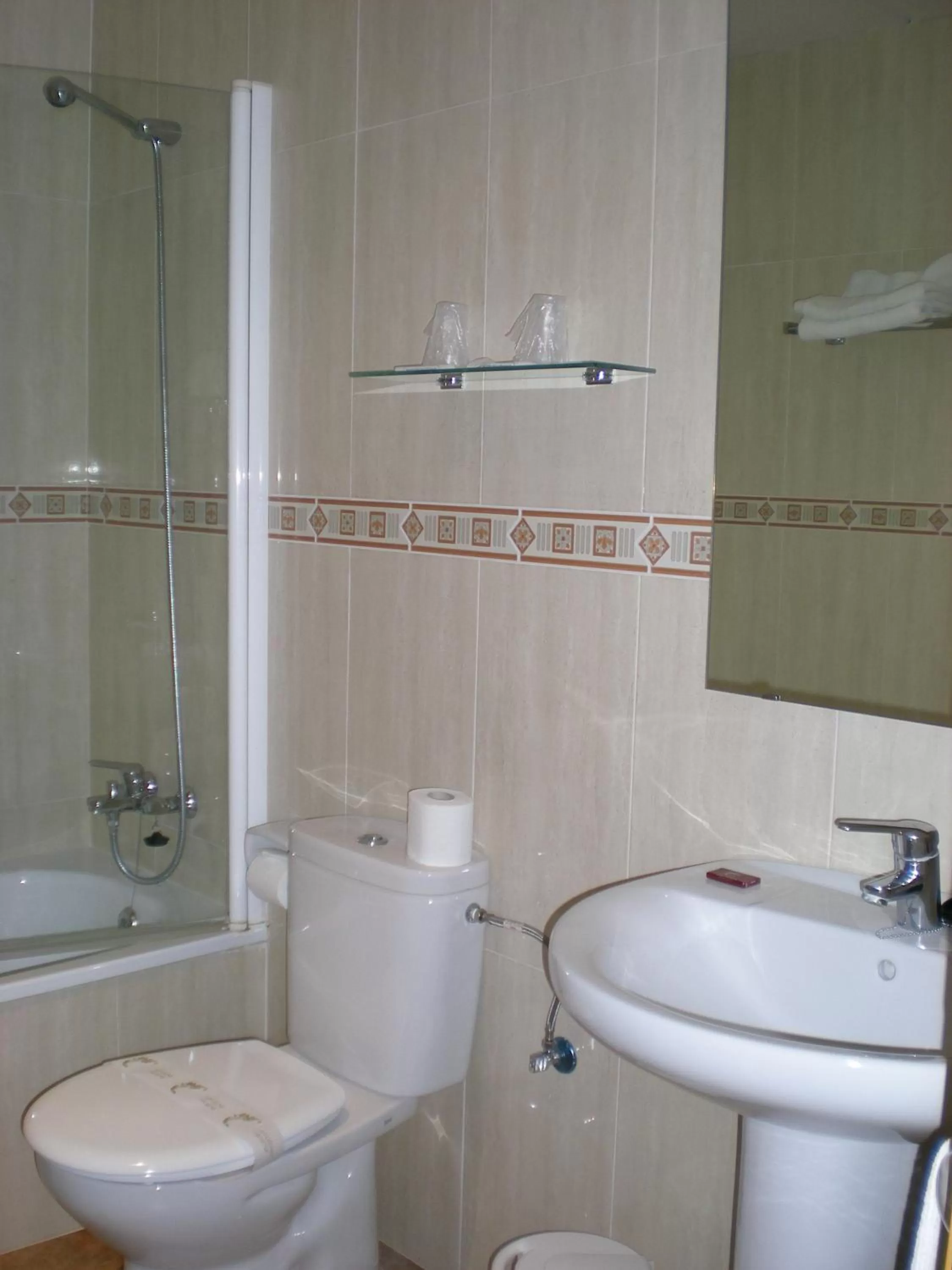 Bathroom in Labella María