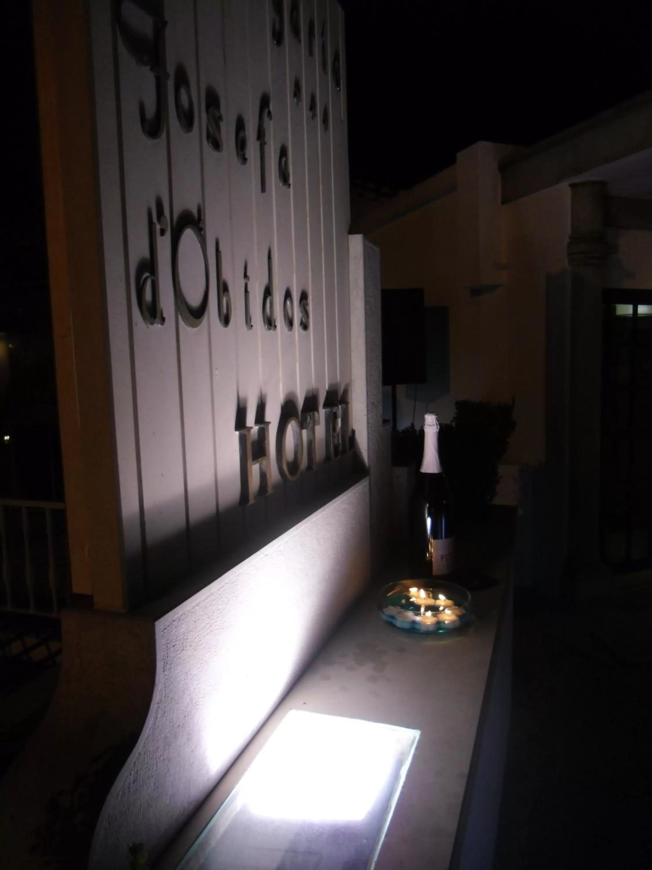 Facade/entrance in Josefa D`Obidos Hotel