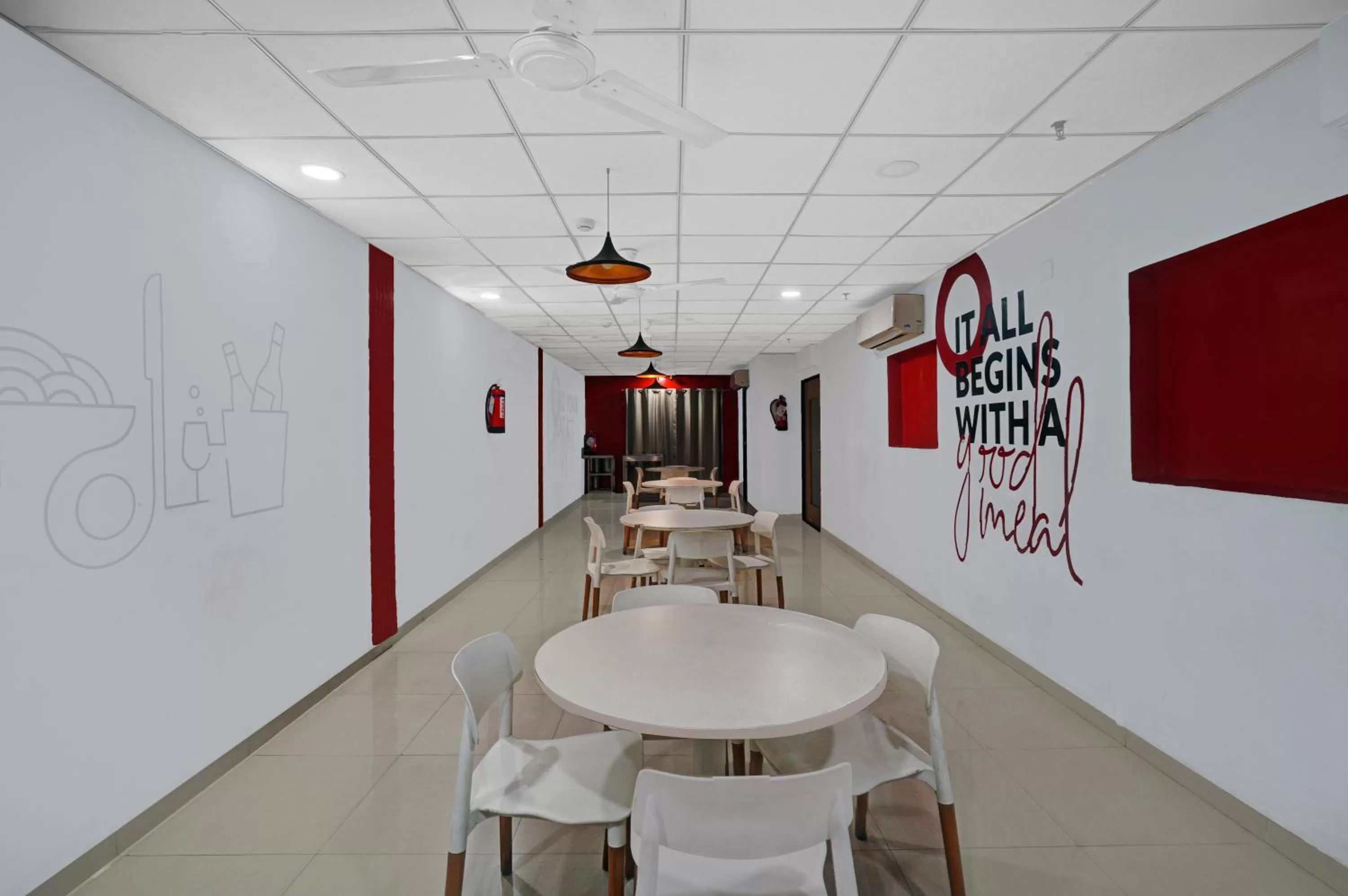 Treebo Trend Wow - Surat Station