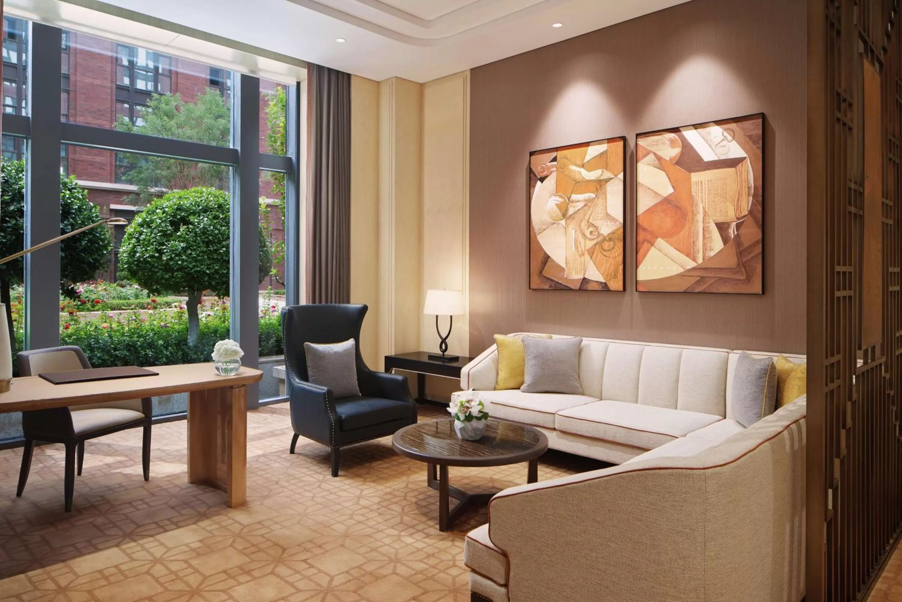 Living room in Conrad Tianjin