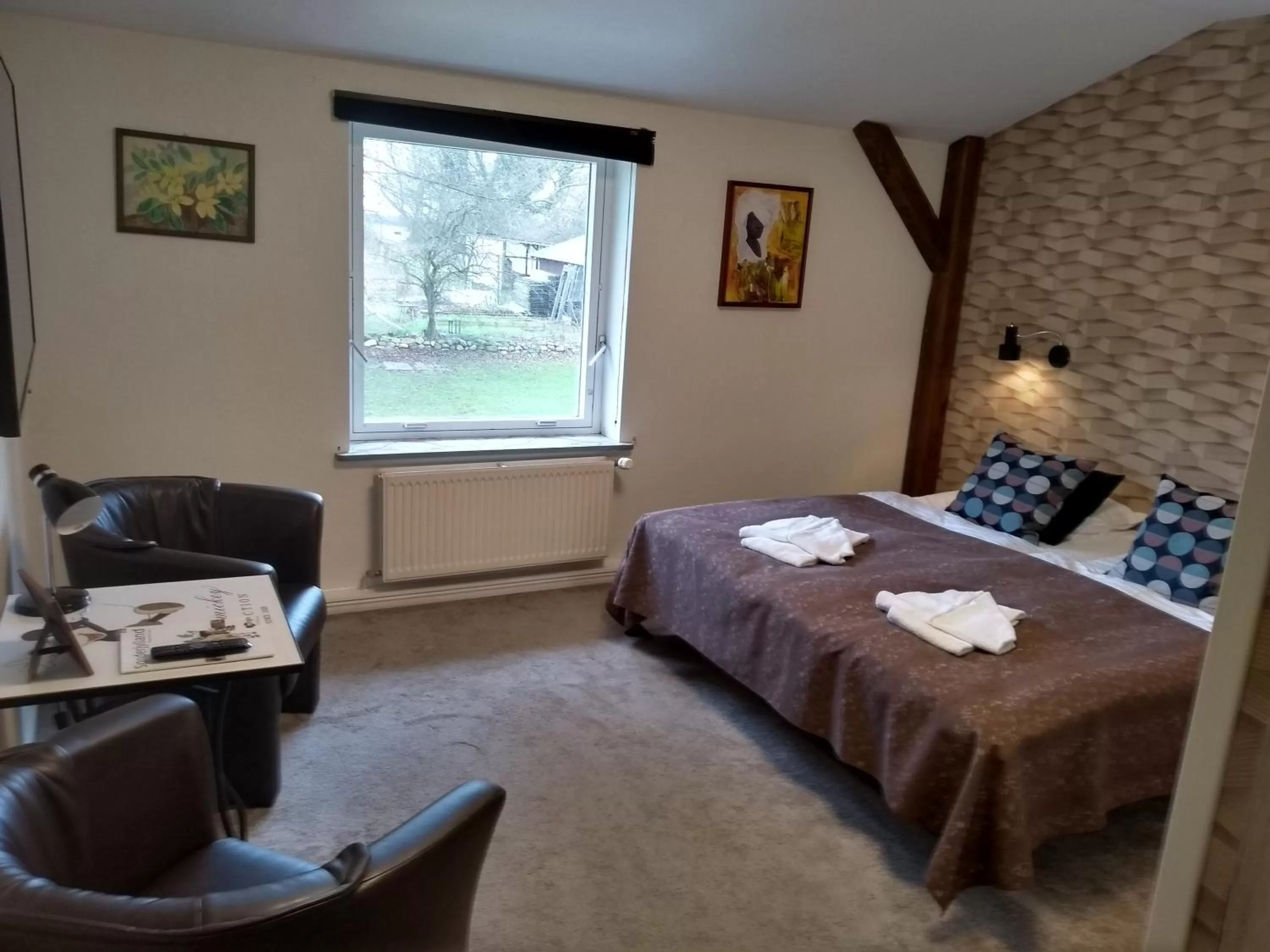 Bed in Hotel Frøslev Kro