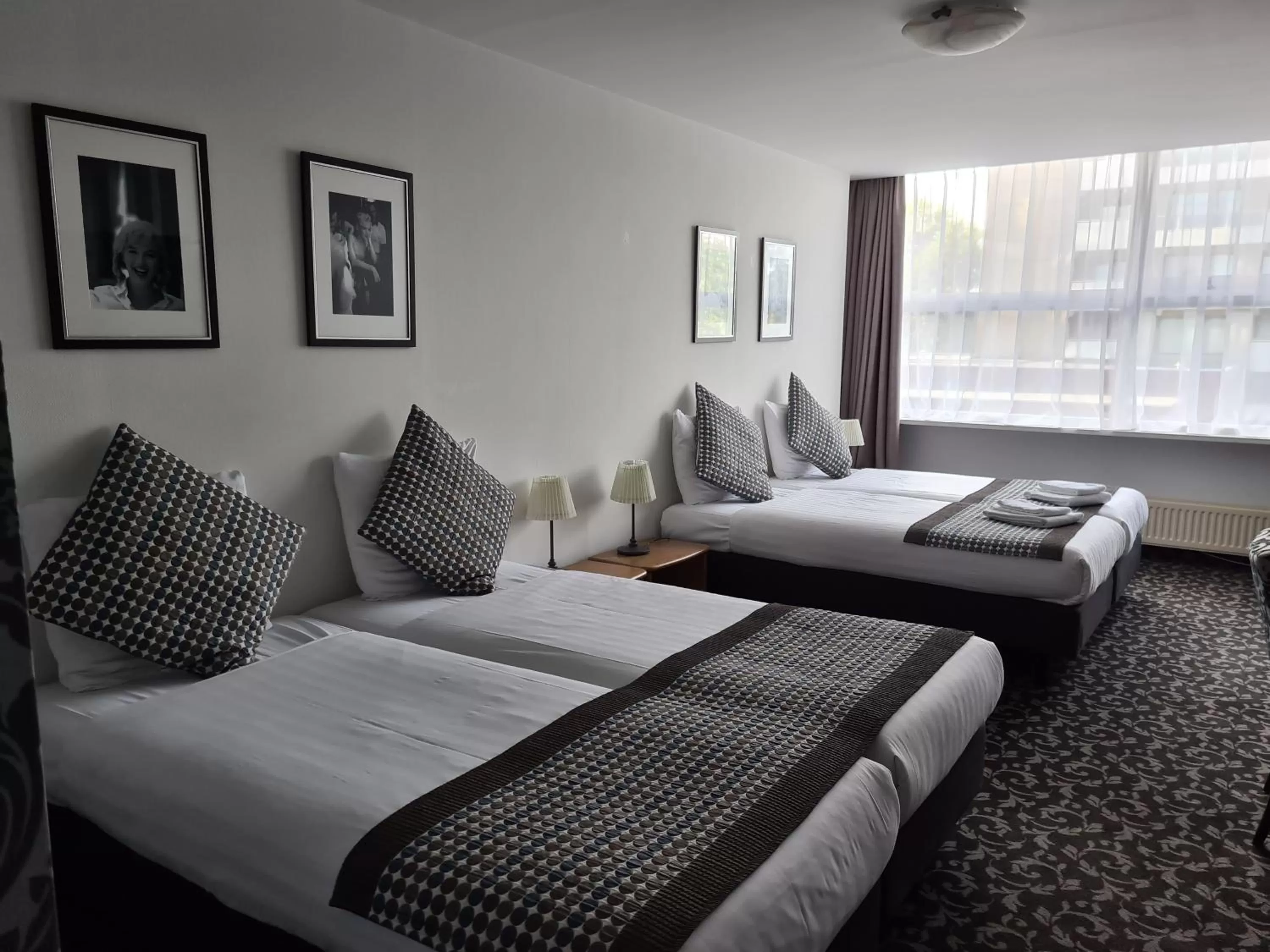 Photo of the whole room, Bed in Amsterdam Hotel Uithoorn