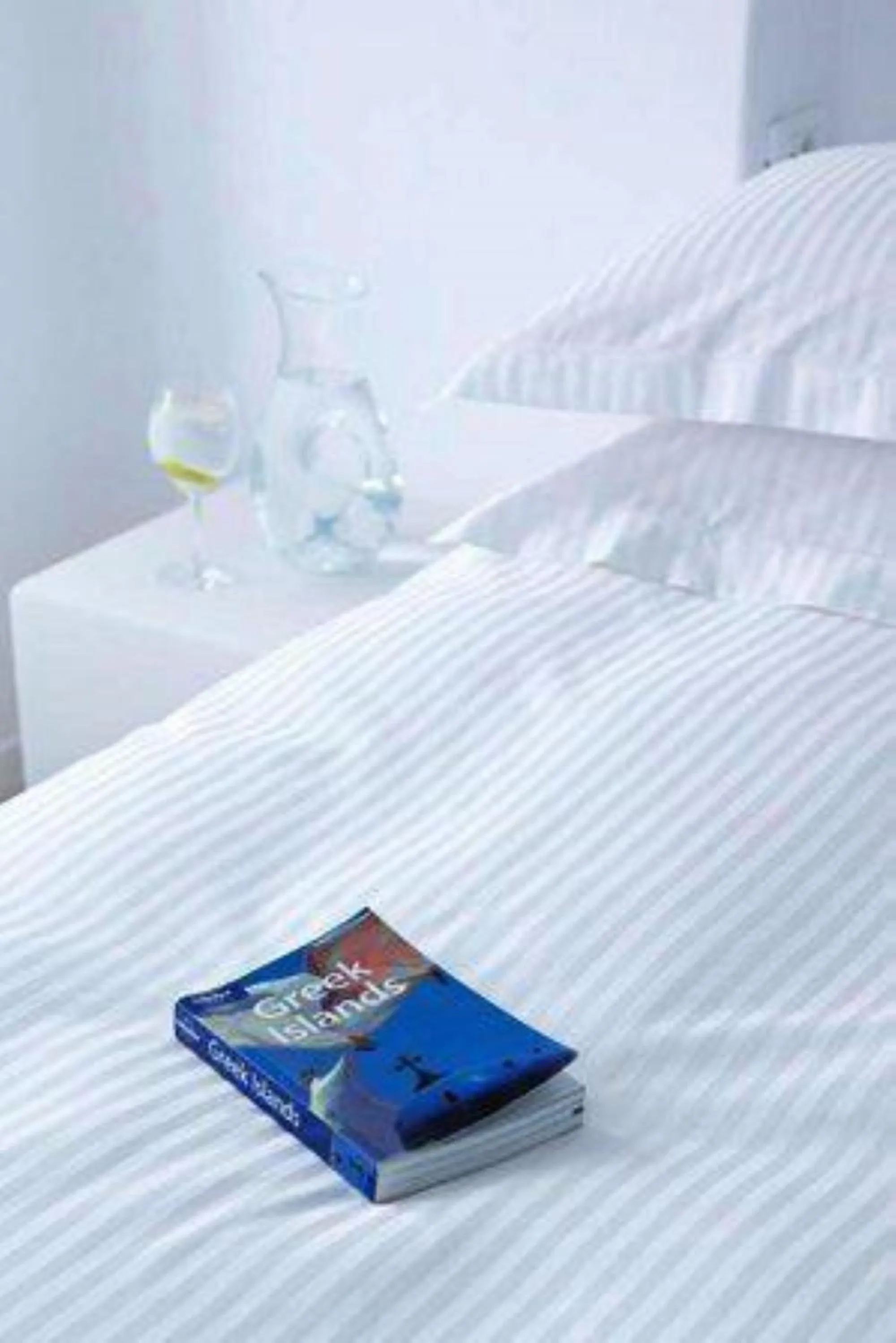 Bed in Aria Suites & Villas