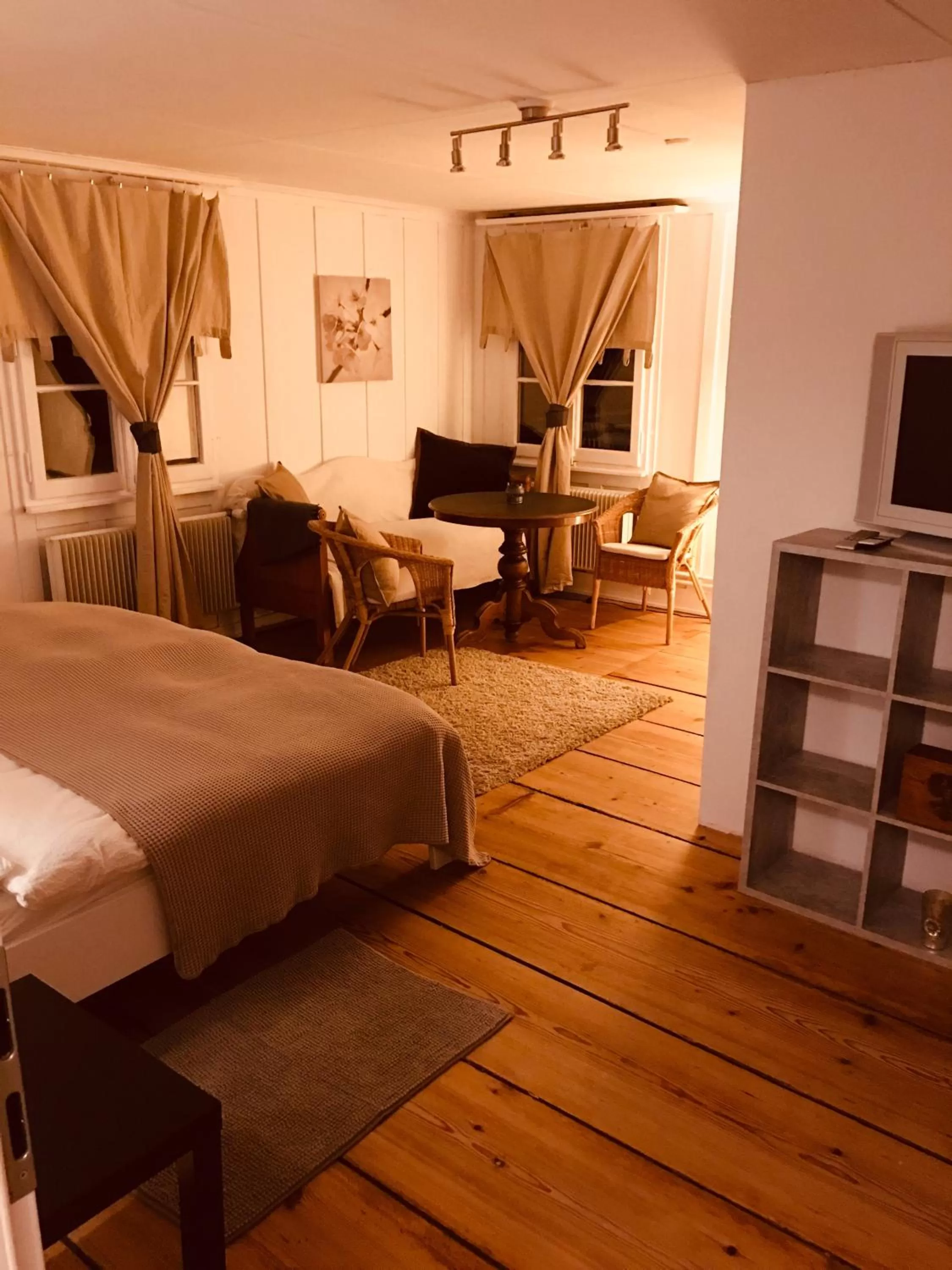 Photo of the whole room in B&B Bären