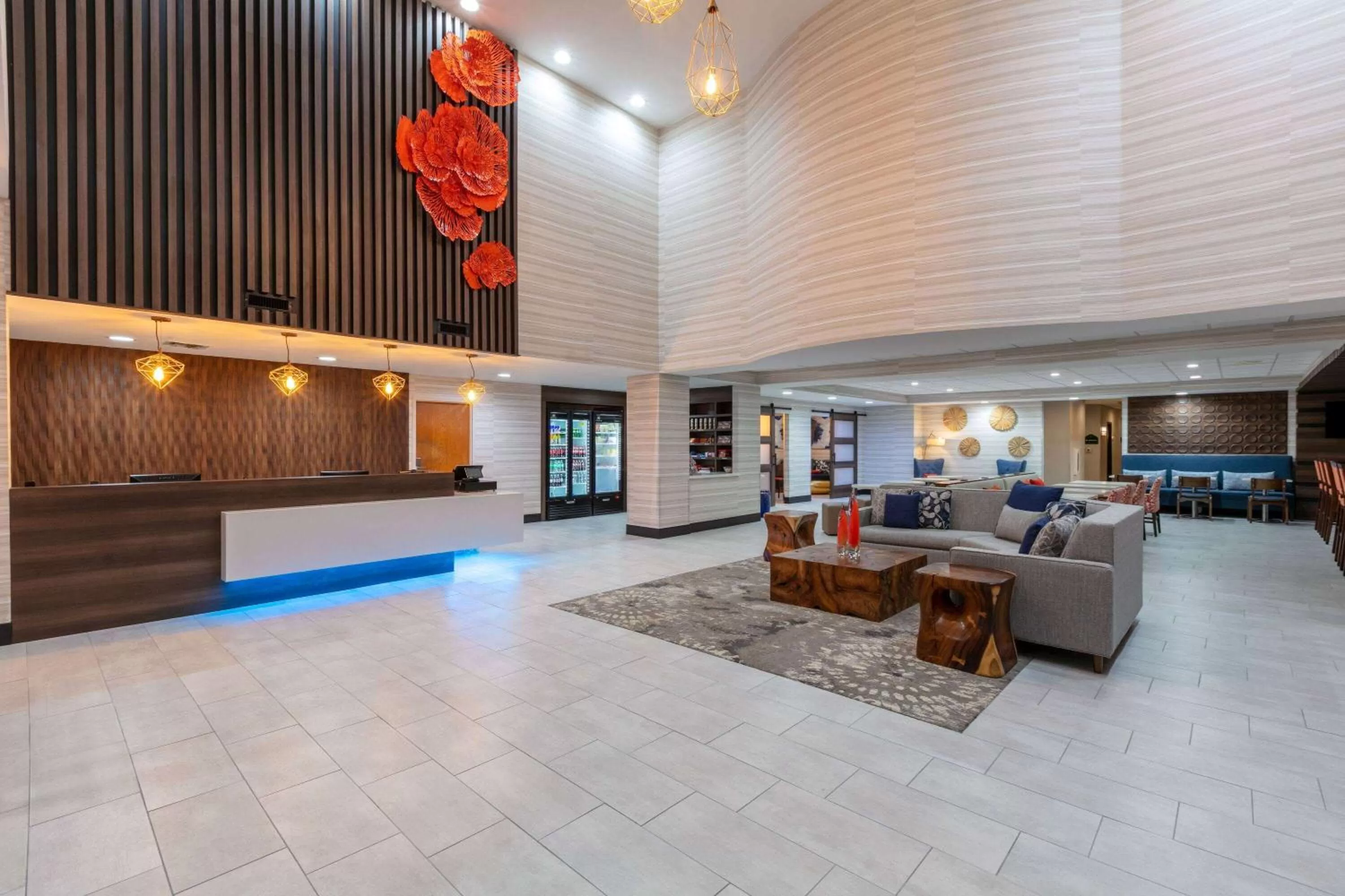 Lobby or reception in Wingate by Wyndham - DFW North