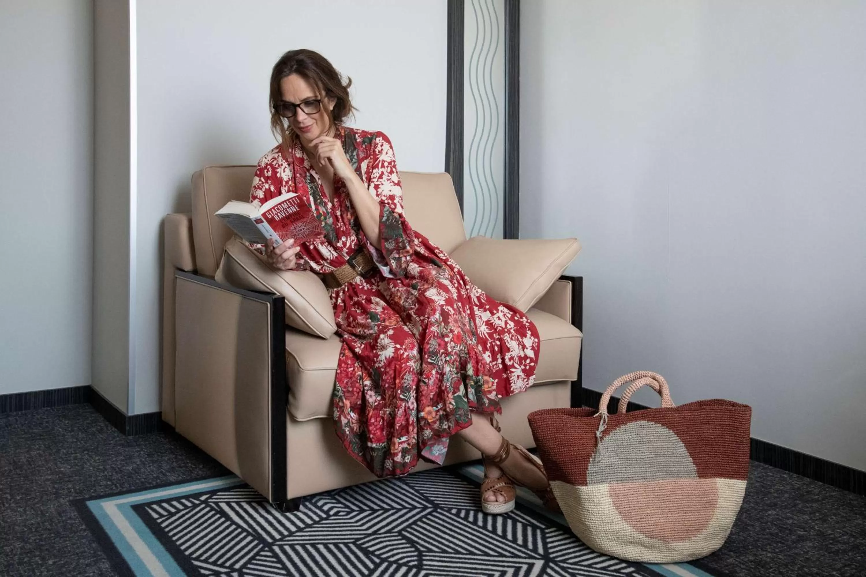 Twin Junior Suite with Sofa bed and Balneo in BW Premier Collection Mondial