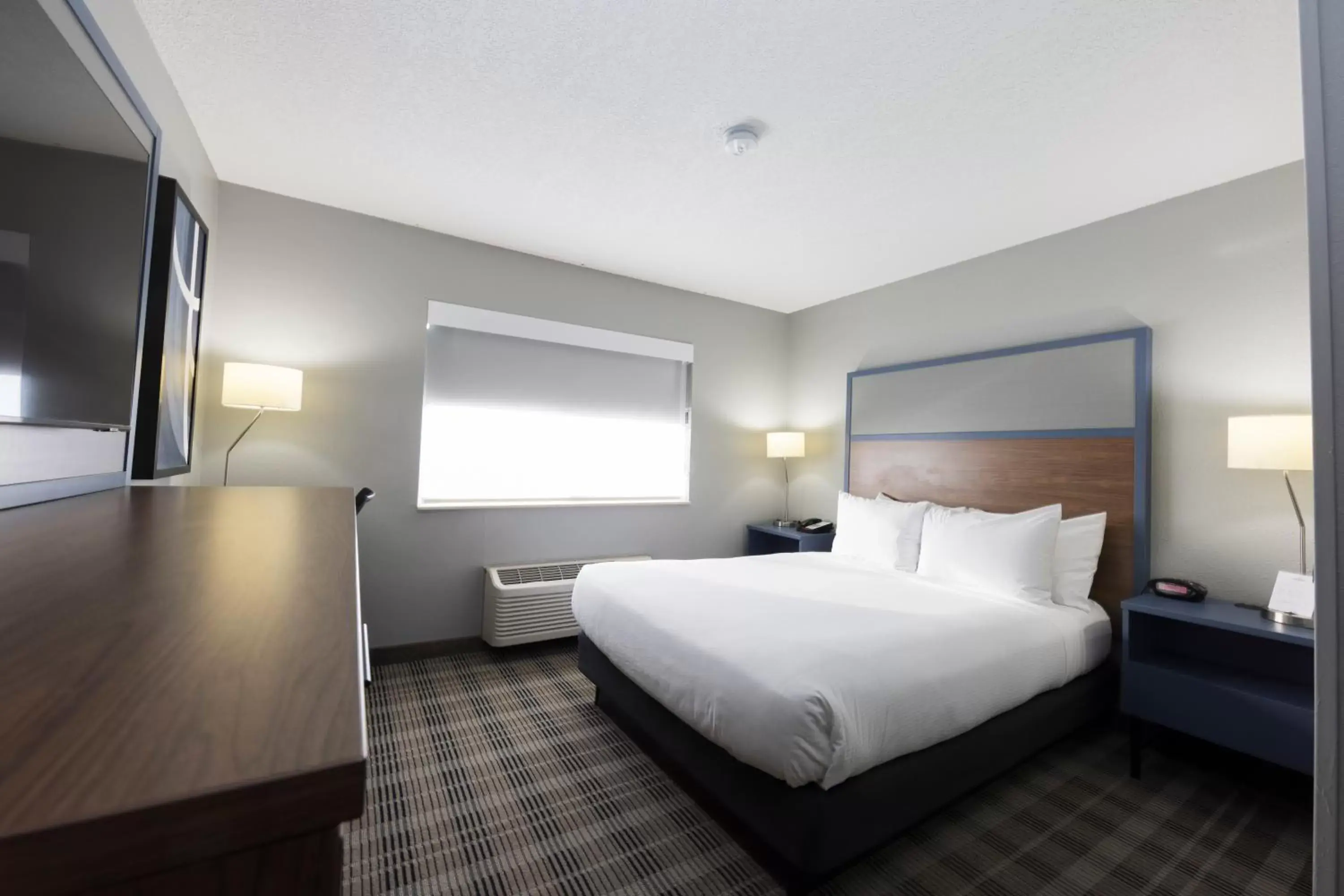 King Room - Non-Smoking in AmericInn by Wyndham Duluth King Room - Non-Smoking in AmericInn by Wyndham Duluth