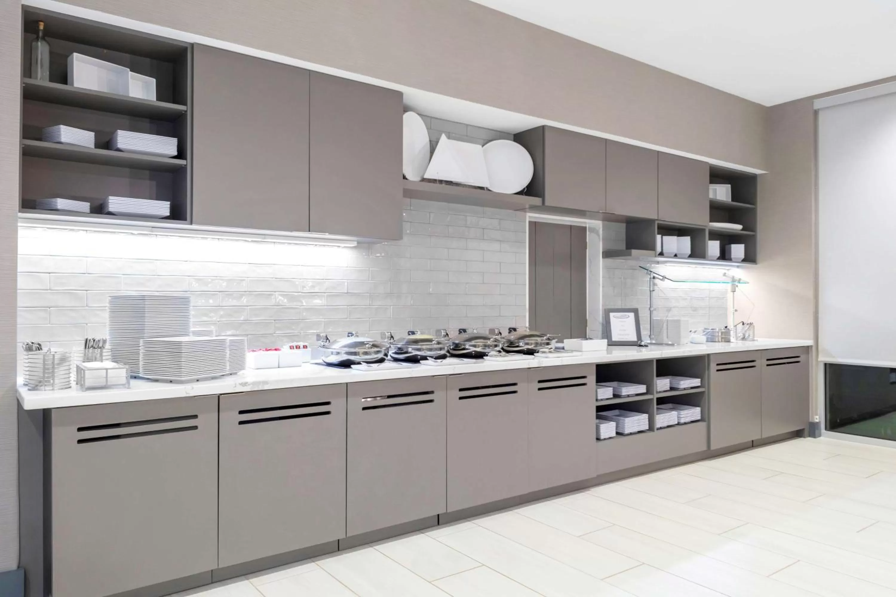 Breakfast in Hyatt House Charlotte Rea Farms