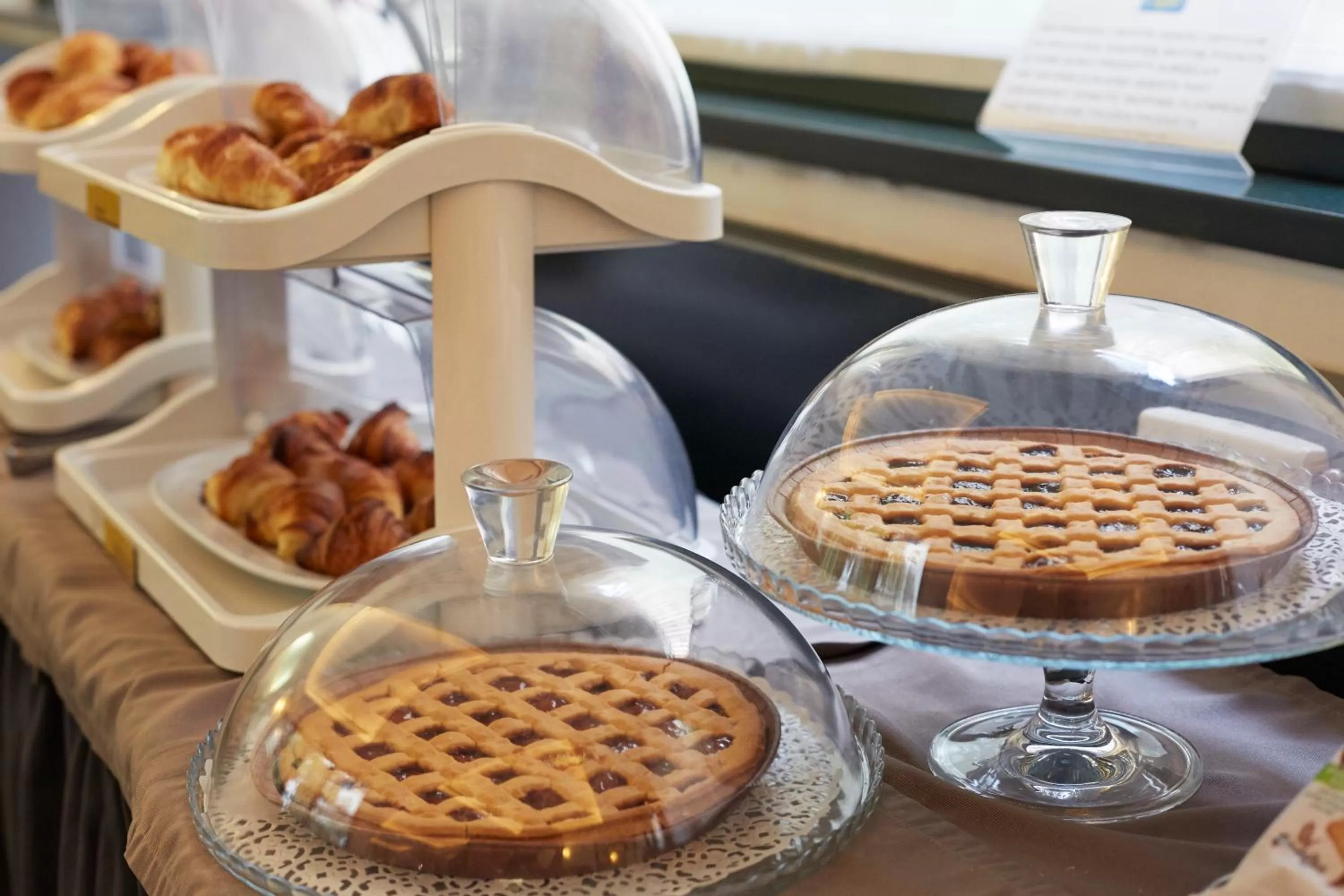 Buffet breakfast, Food in Hotel Ritter