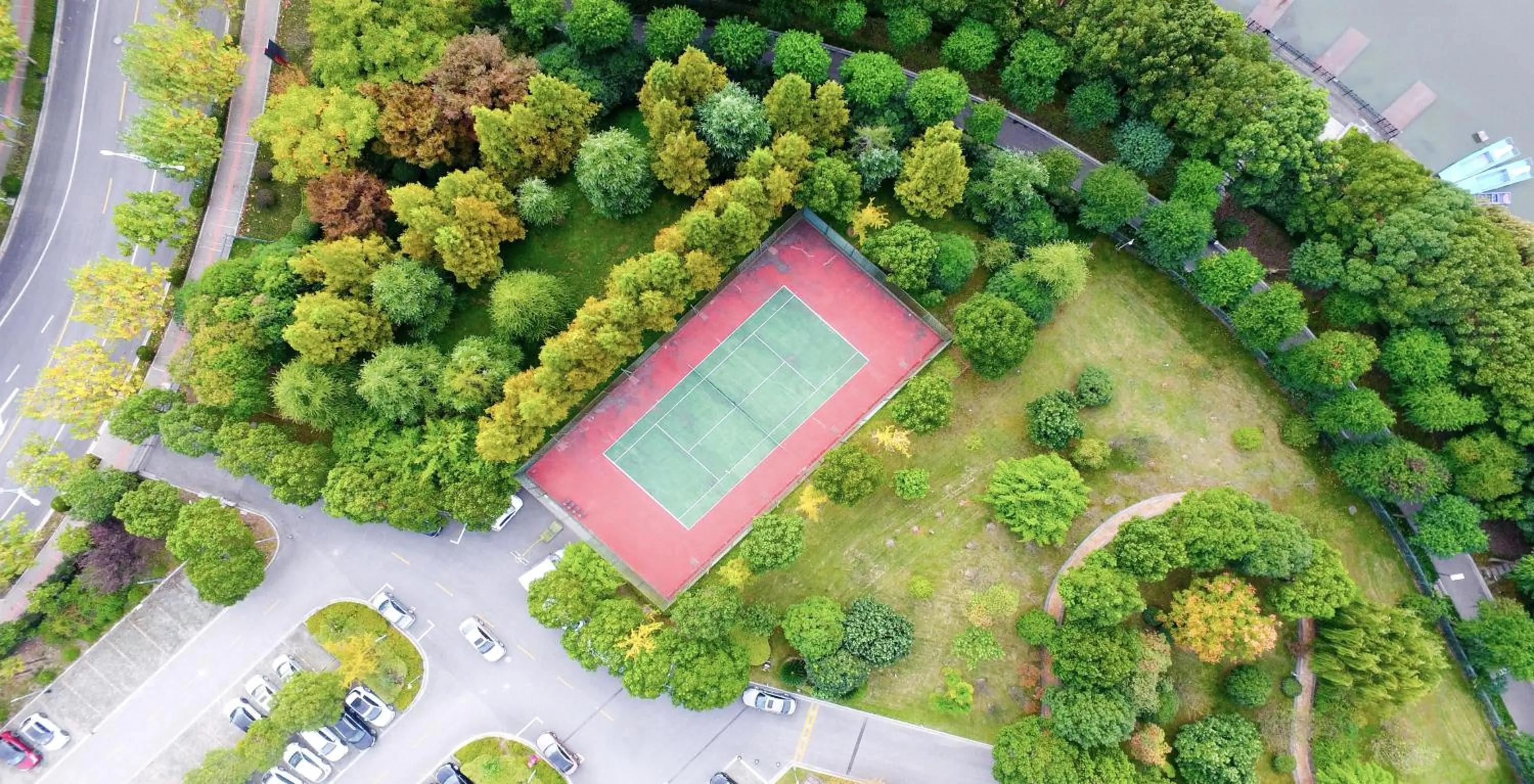 Property building in Crowne Plaza Shanghai Xiayang Lake by IHG