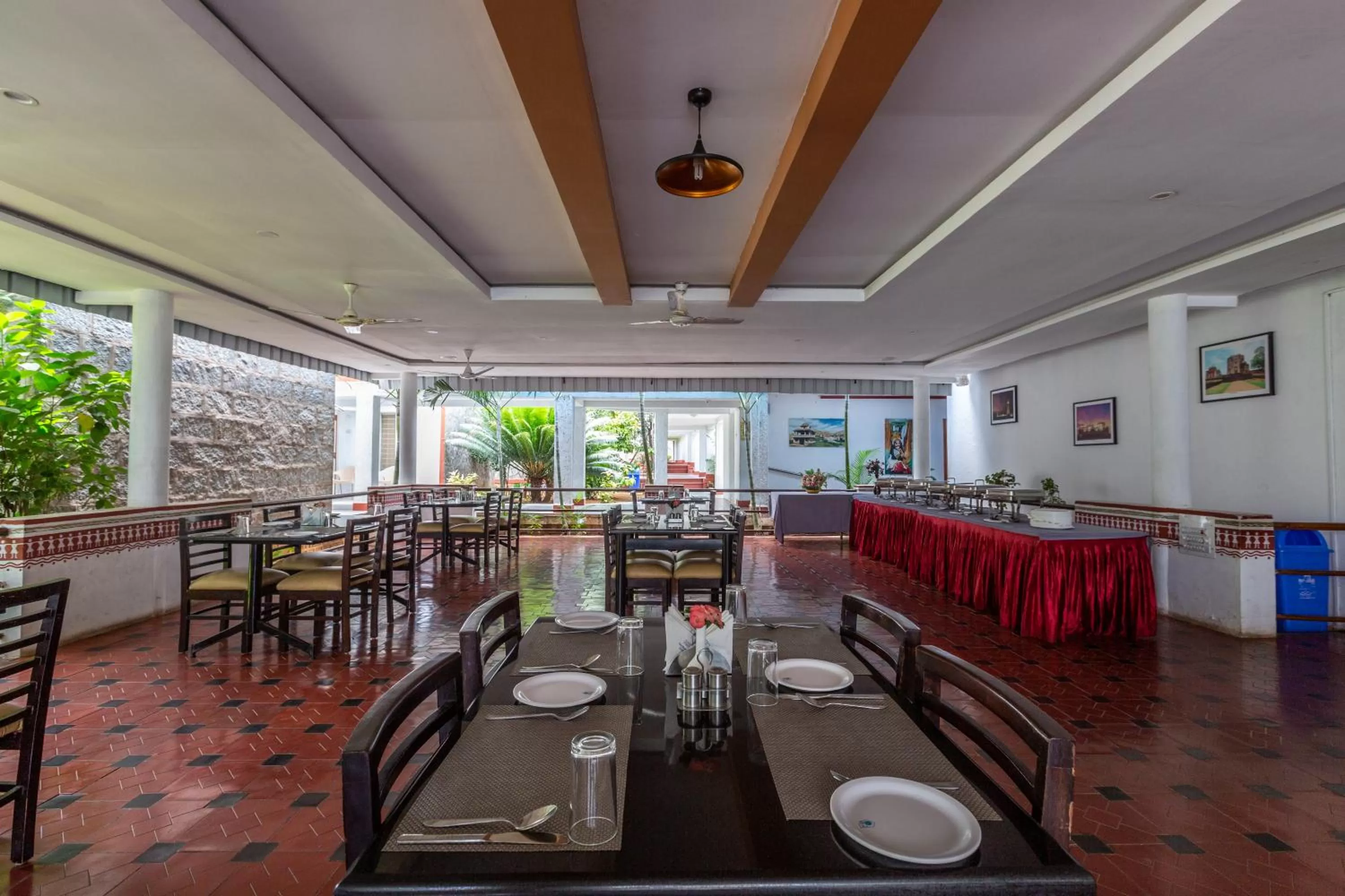 Restaurant/Places to Eat in KSTDC Hotel Mayura Bhuvaneshwari Kamalapur