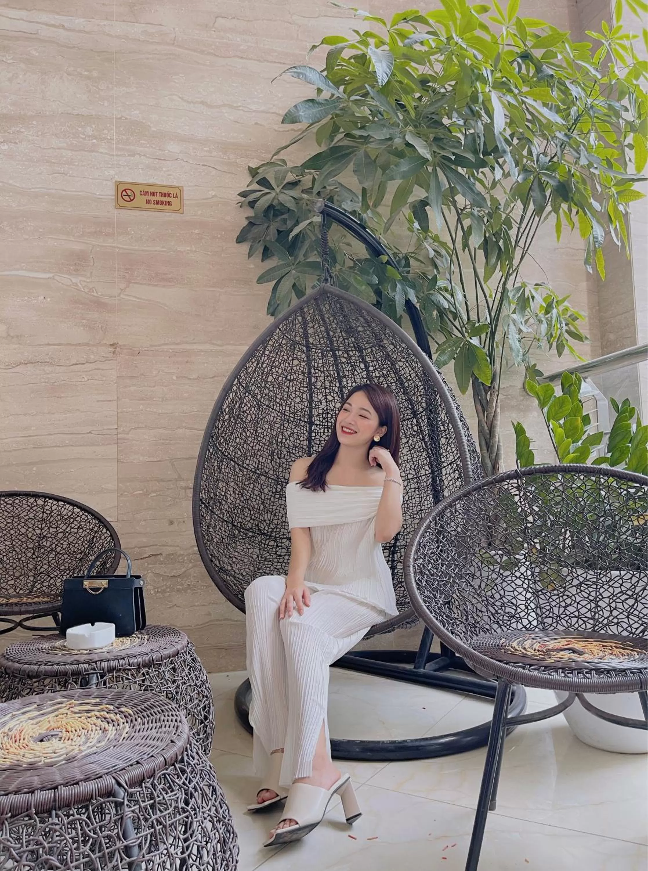 Patio in Hanoi Suji Hotel