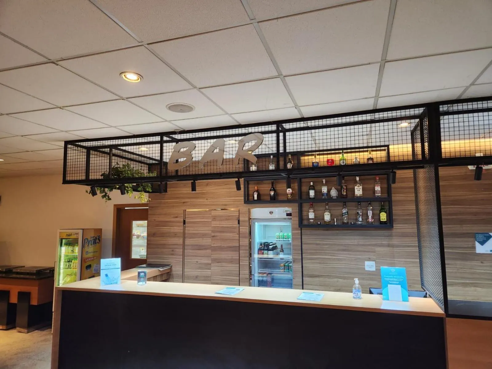 Lounge or bar in San Diego Express Barro Preto