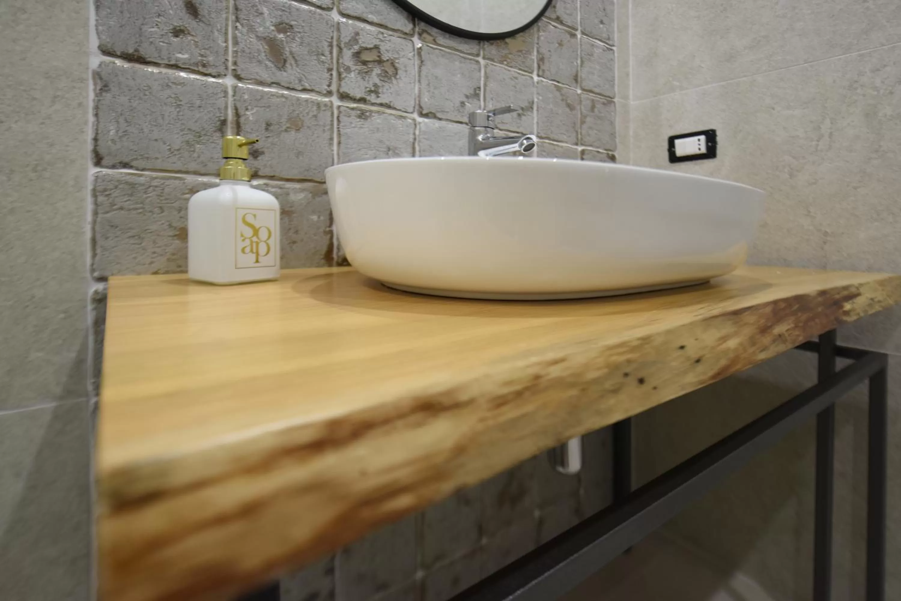 Bathroom in Hotel Roma 62