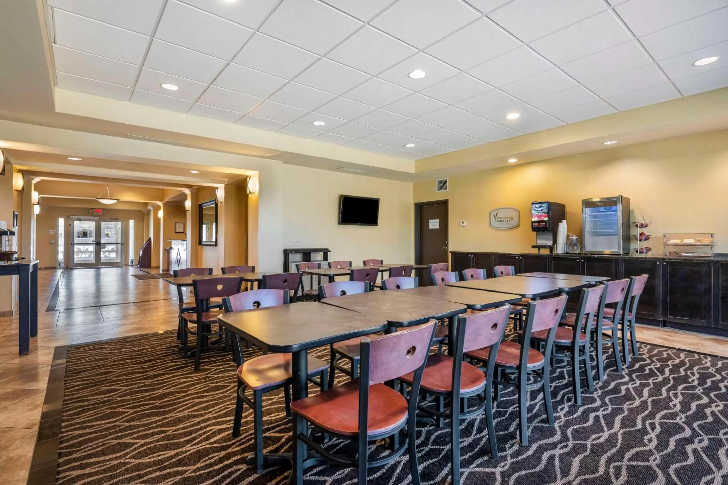 Breakfast in Sleep Inn & Suites